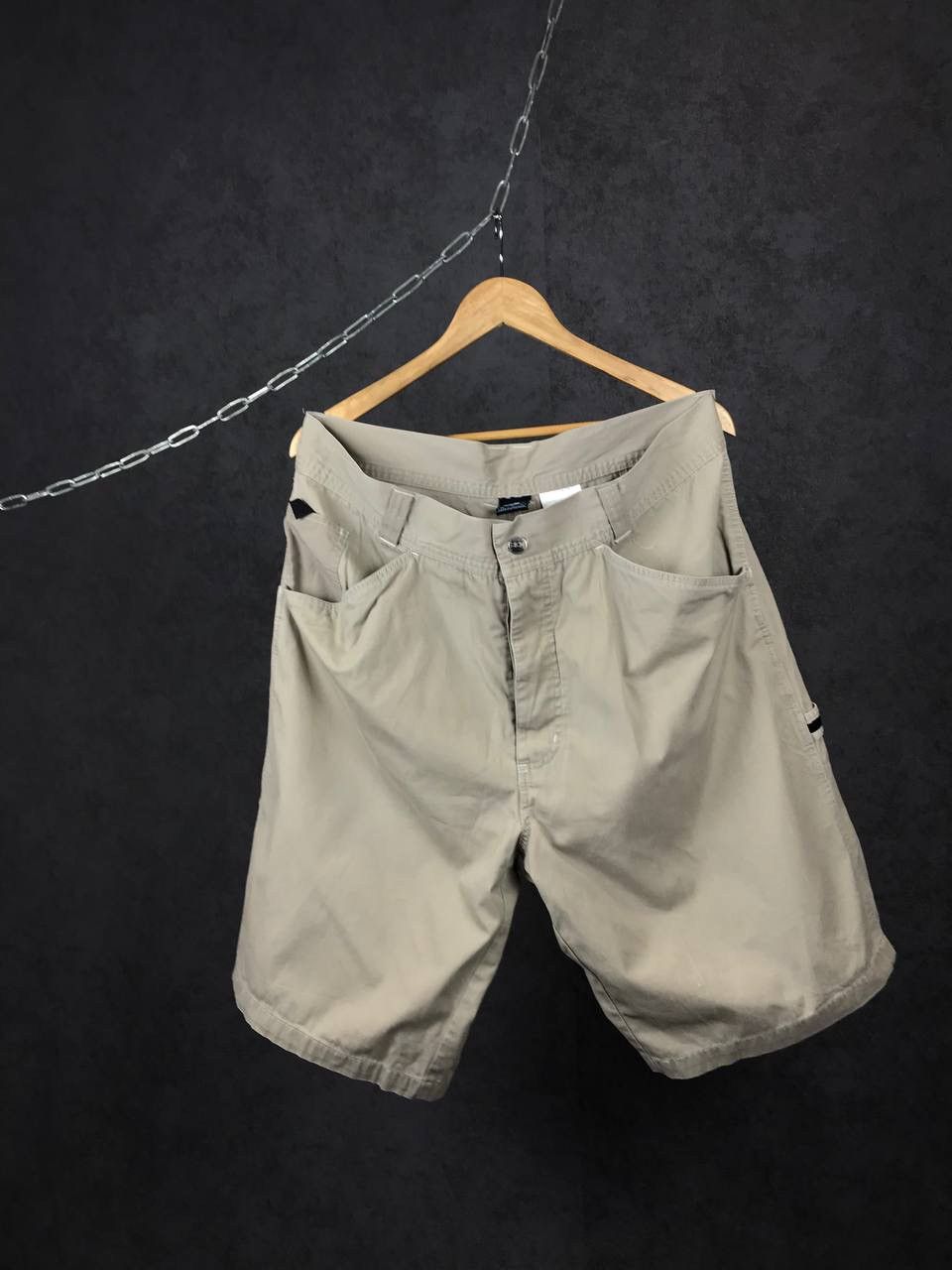 Vintage Nike ACG swoosh vintage multi pocket cargo shorts Size US 36 / EU 52 - 1 Thumbnail
