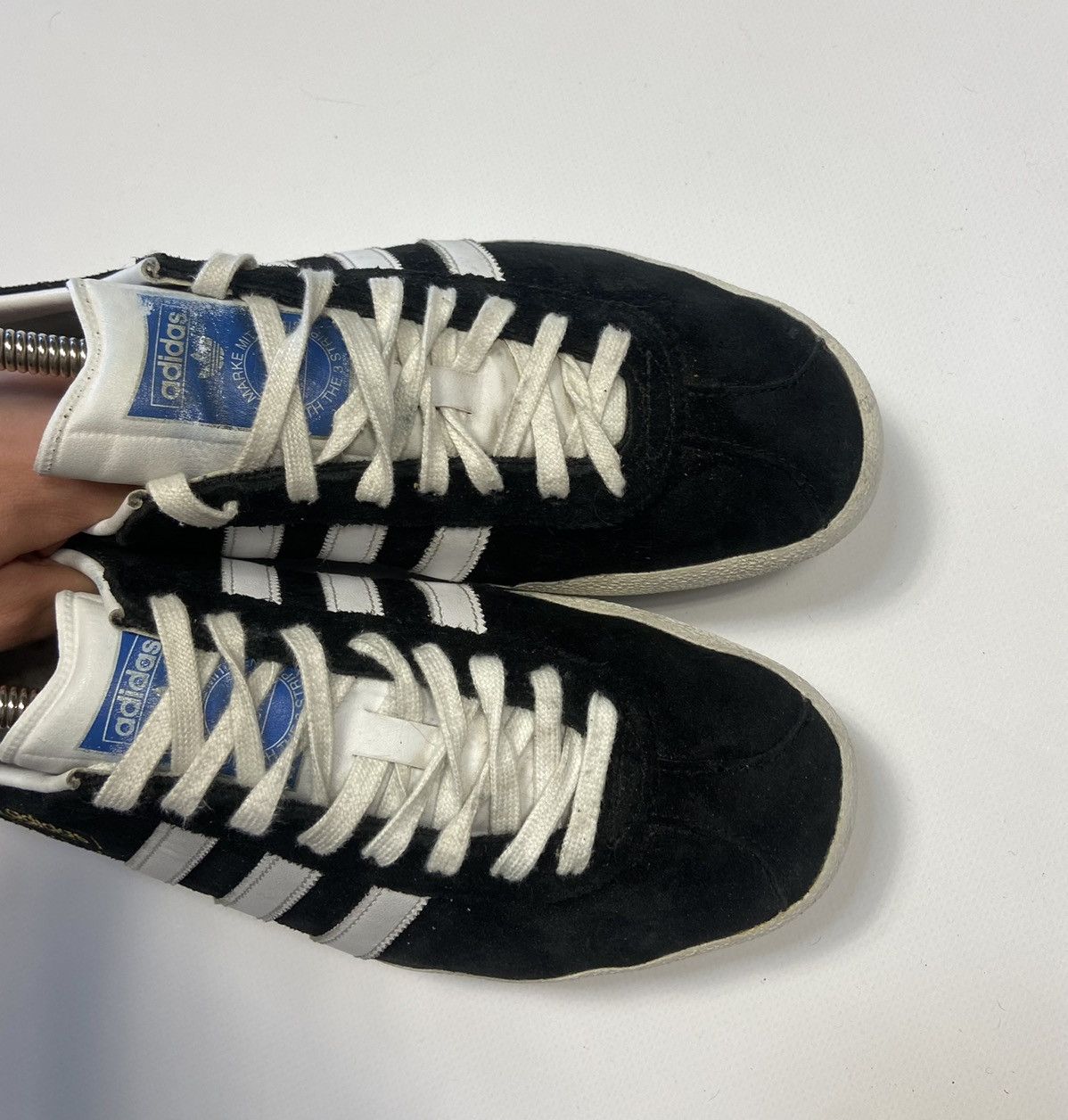 Adidas Adidas gazelle sneakers Streetwear leather hype rare VTg Y2K Size US 8.5 / EU 41-42 - 4 Thumbnail