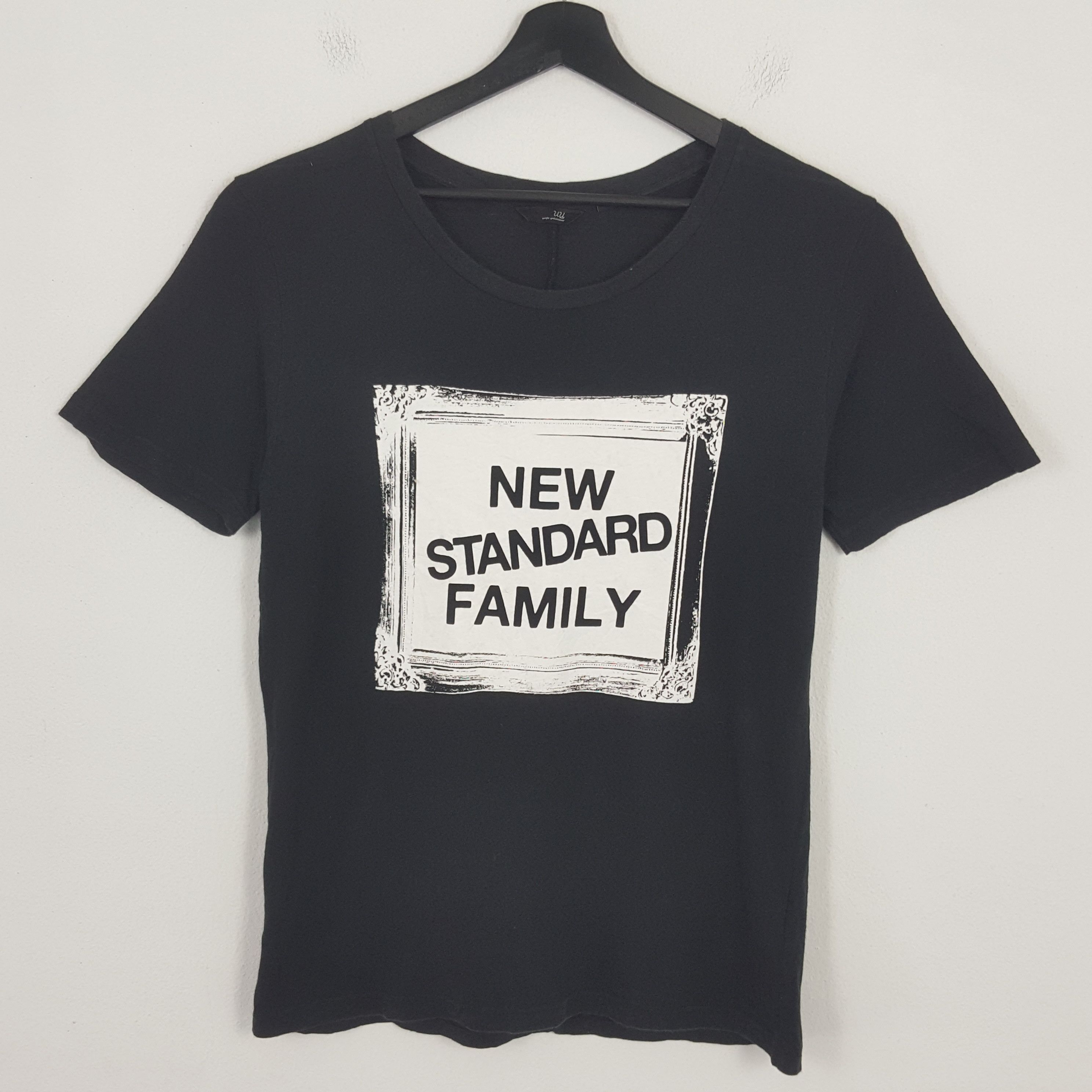 Undercover × Uniqlo UNDERCOVER X Uniqlo Japanese Brand Tshirt Size US M / EU 48-50 / 2 - 1 Thumbnail