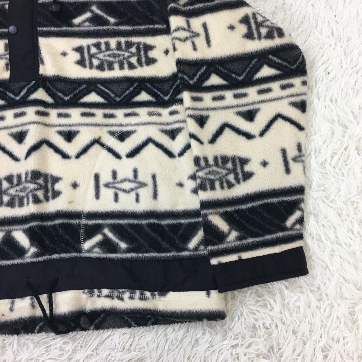 Native Japanese Navajo 1/2 Buttons Fleece Sweater Size US L / EU 52-54 / 3 - 3 Thumbnail