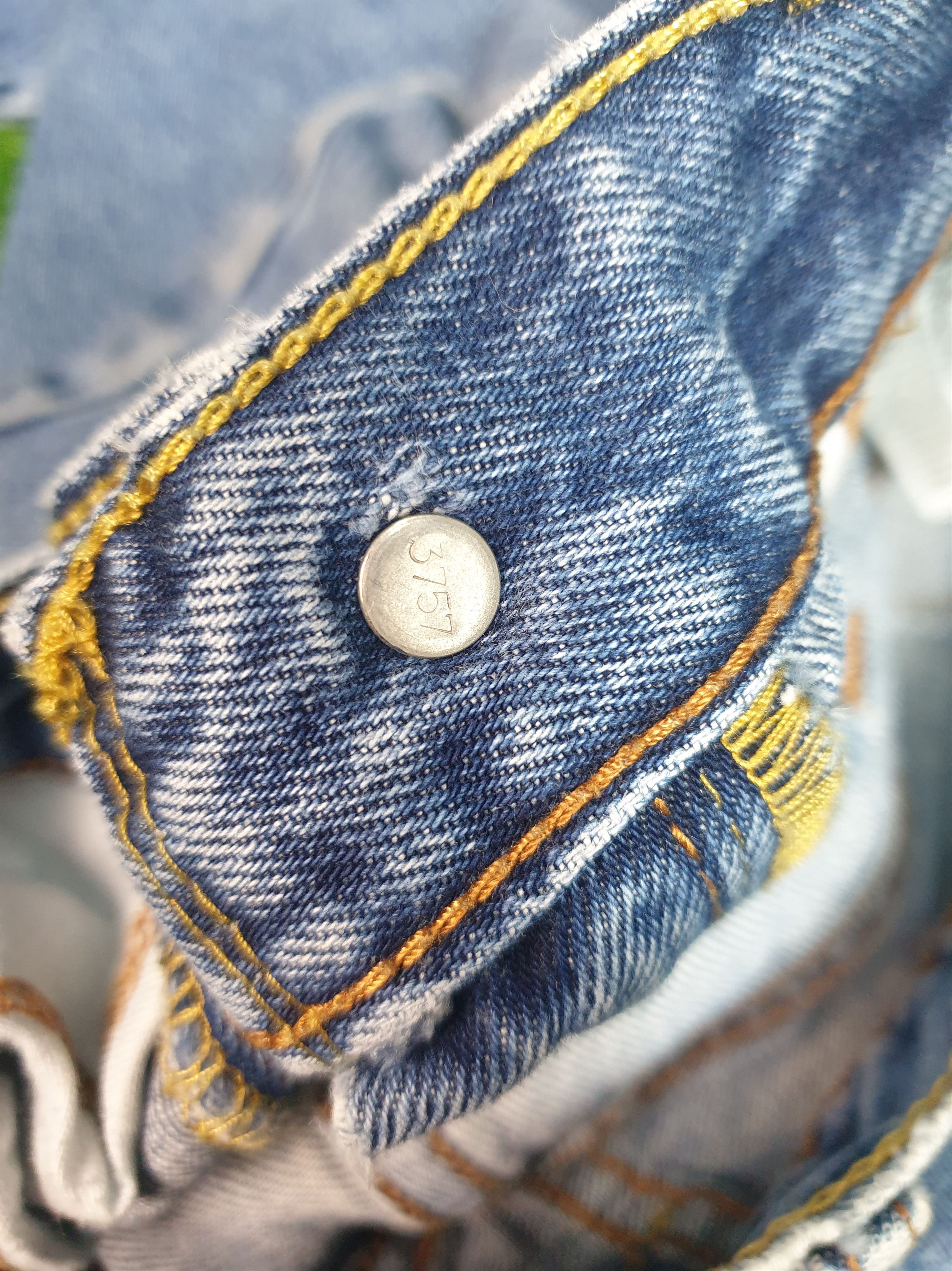 Levi's Vintage LEVIS 505 Light Wash Faded Size 34X30 Jeans L0169 Size US 34 / EU 50 - 10 Thumbnail