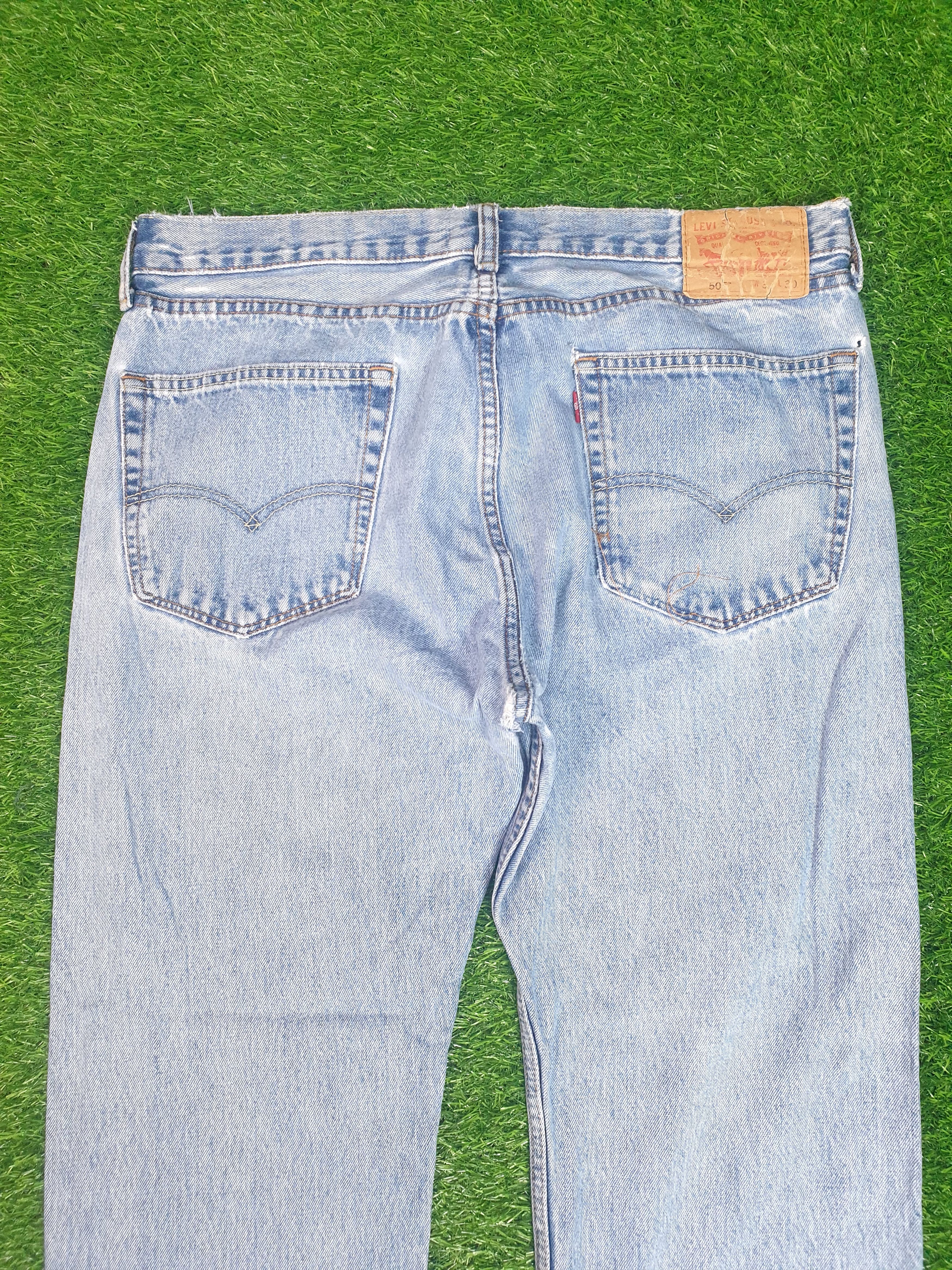 Levi's Vintage Clothing LEVIS 505 Light Wash Distressed Size 36X29.5 Jeans L0177 Size US 36 / EU 52 - 5 Thumbnail
