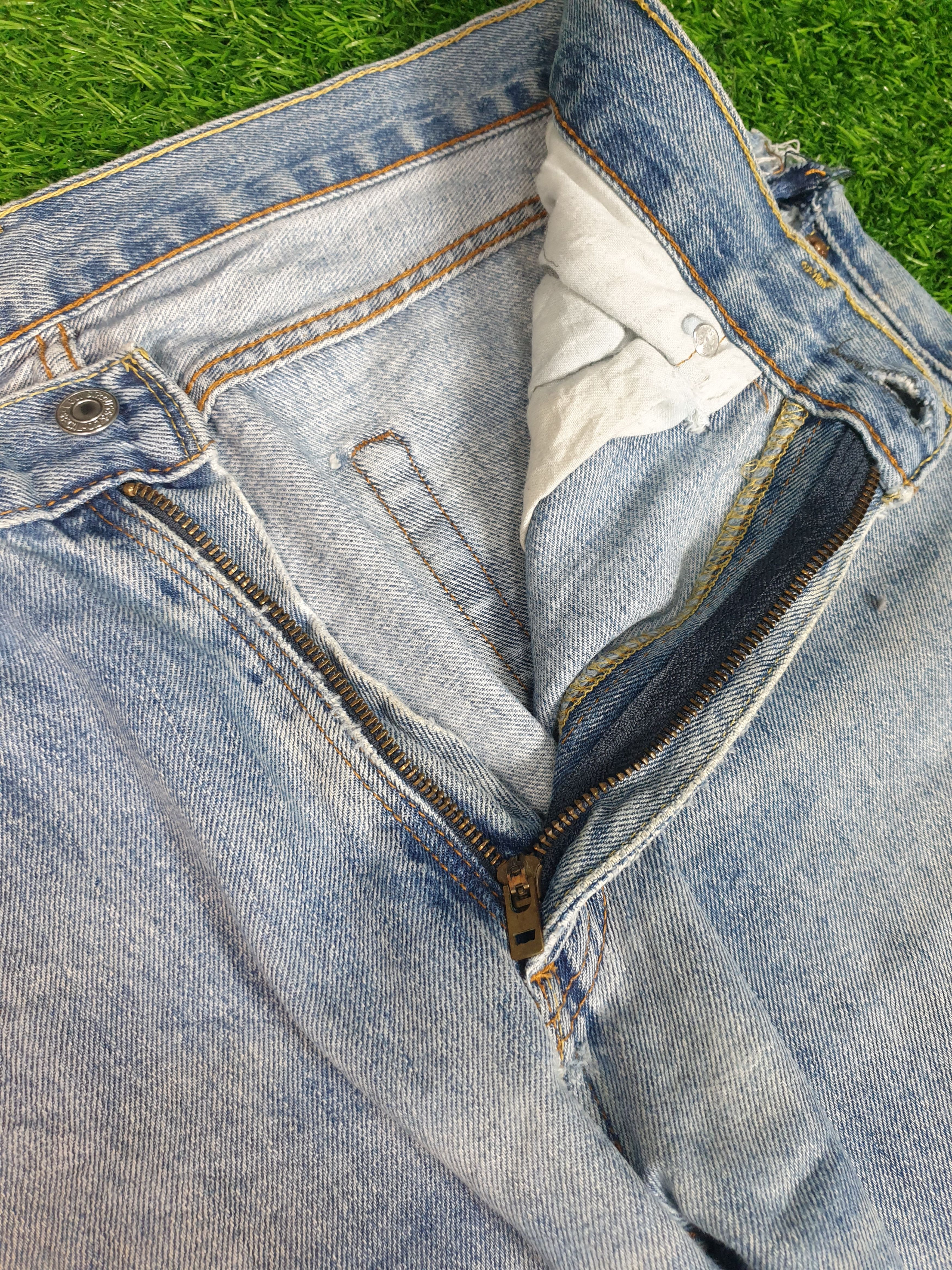 Levi's Vintage LEVIS 505 Faded Distressed Size 34X32.5 Jeans L0091 Size US 34 / EU 50 - 7 Thumbnail