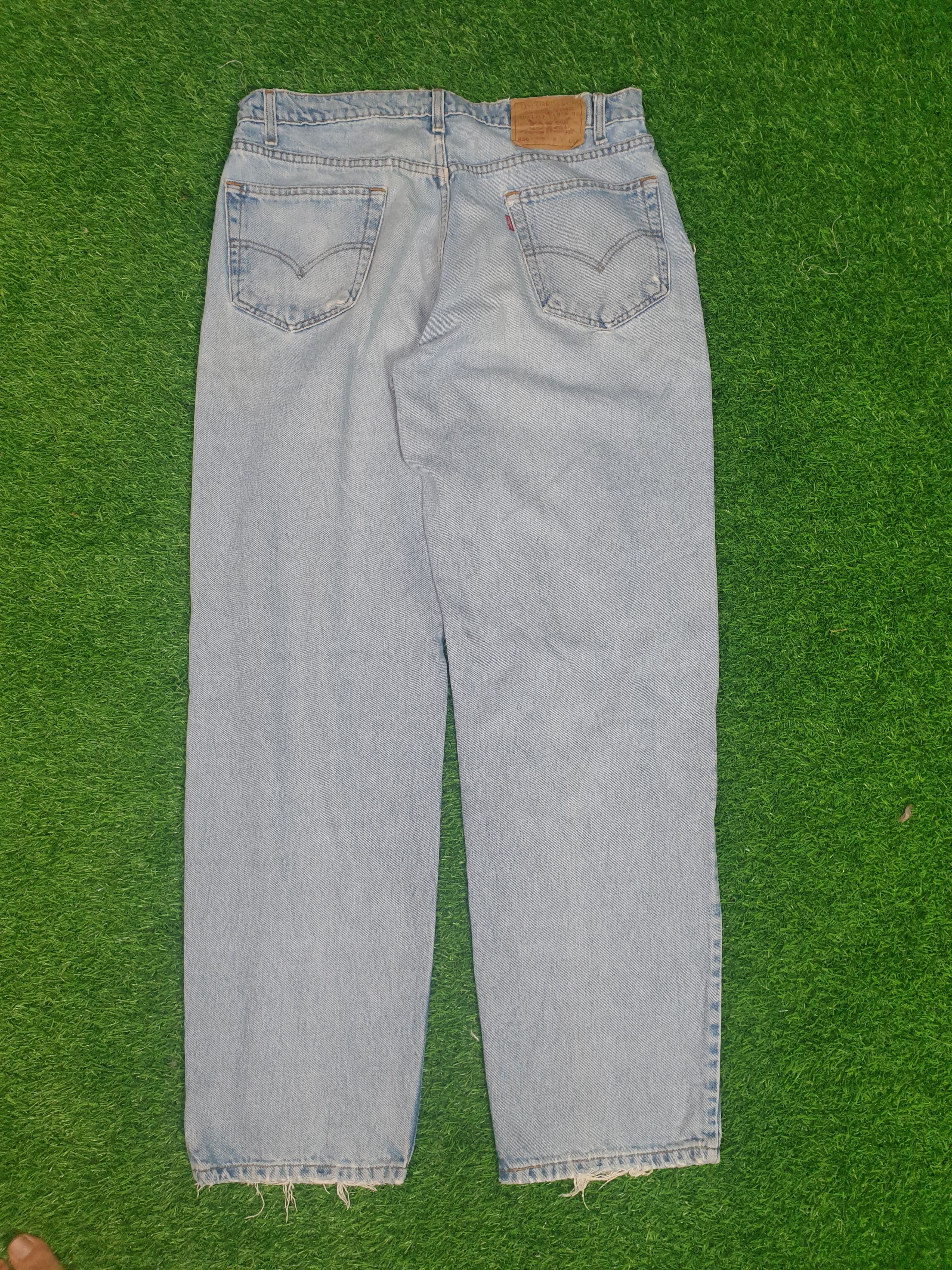 Levi's Vintage 90's LEVIS 550 Sun Faded Distressed 35X32 L0092 Size US 35 - 2 Thumbnail