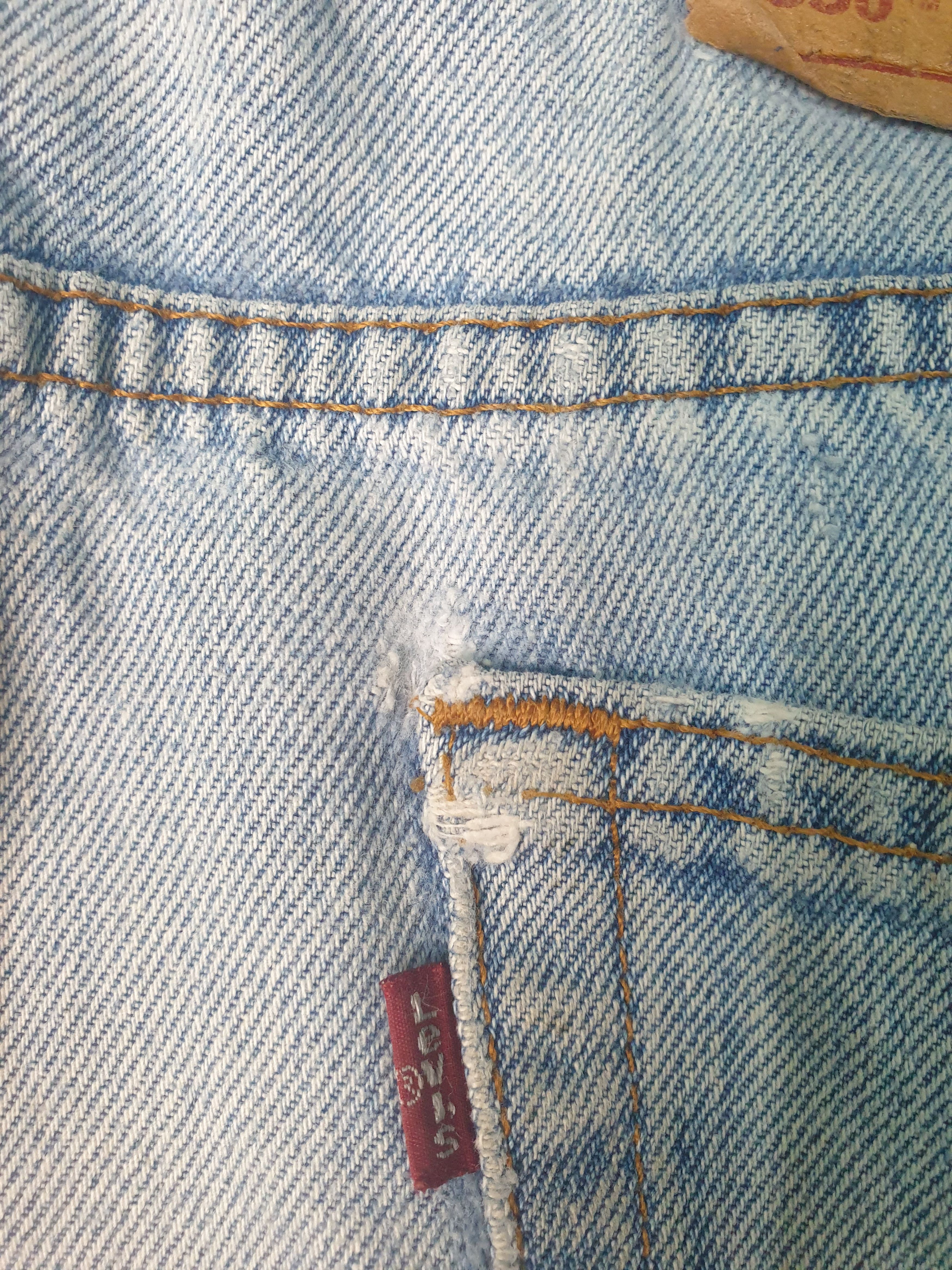 Levi's Vintage 90's LEVIS 550 Sun Faded Distressed 35X32 L0092 Size US 35 - 9 Thumbnail