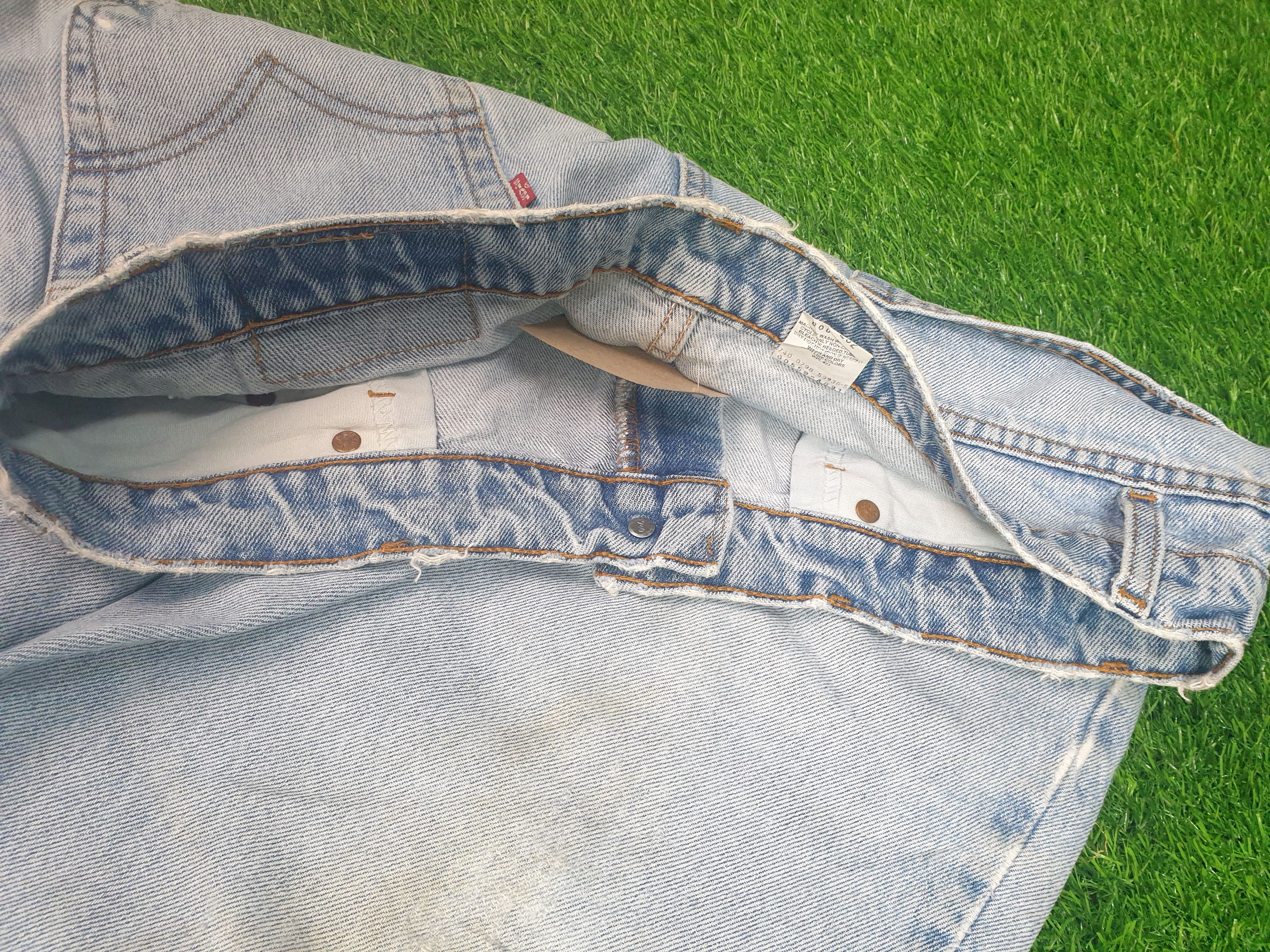 Levi's Vintage 90's LEVIS 550 Sun Faded Distressed 35X32 L0092 Size US 35 - 7 Thumbnail