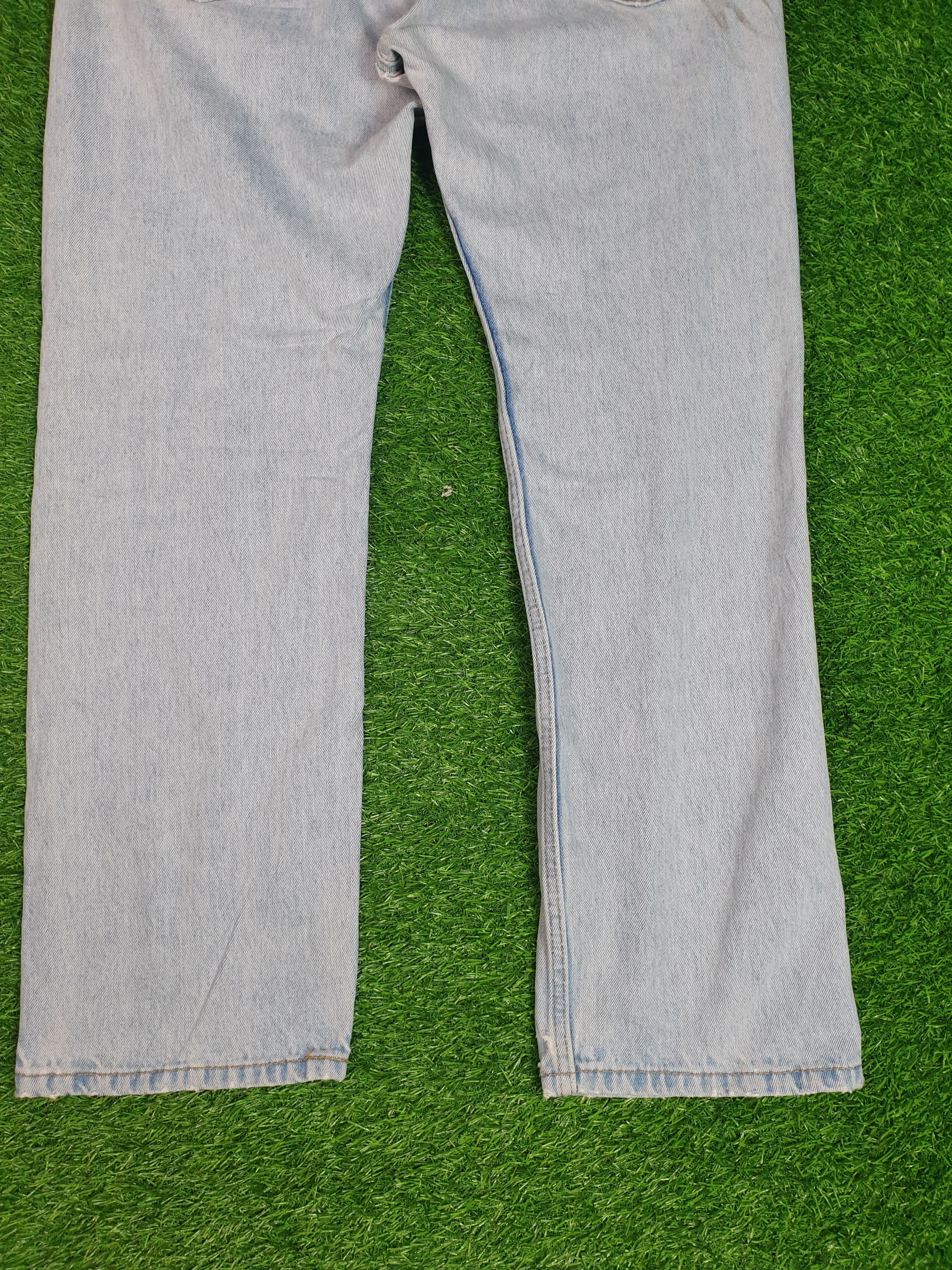 Levi's Vintage Clothing Vintage LEVIS 505 Faded Distressed Size 35X29.5 Jeans L0086 Size US 35 - 3 Thumbnail