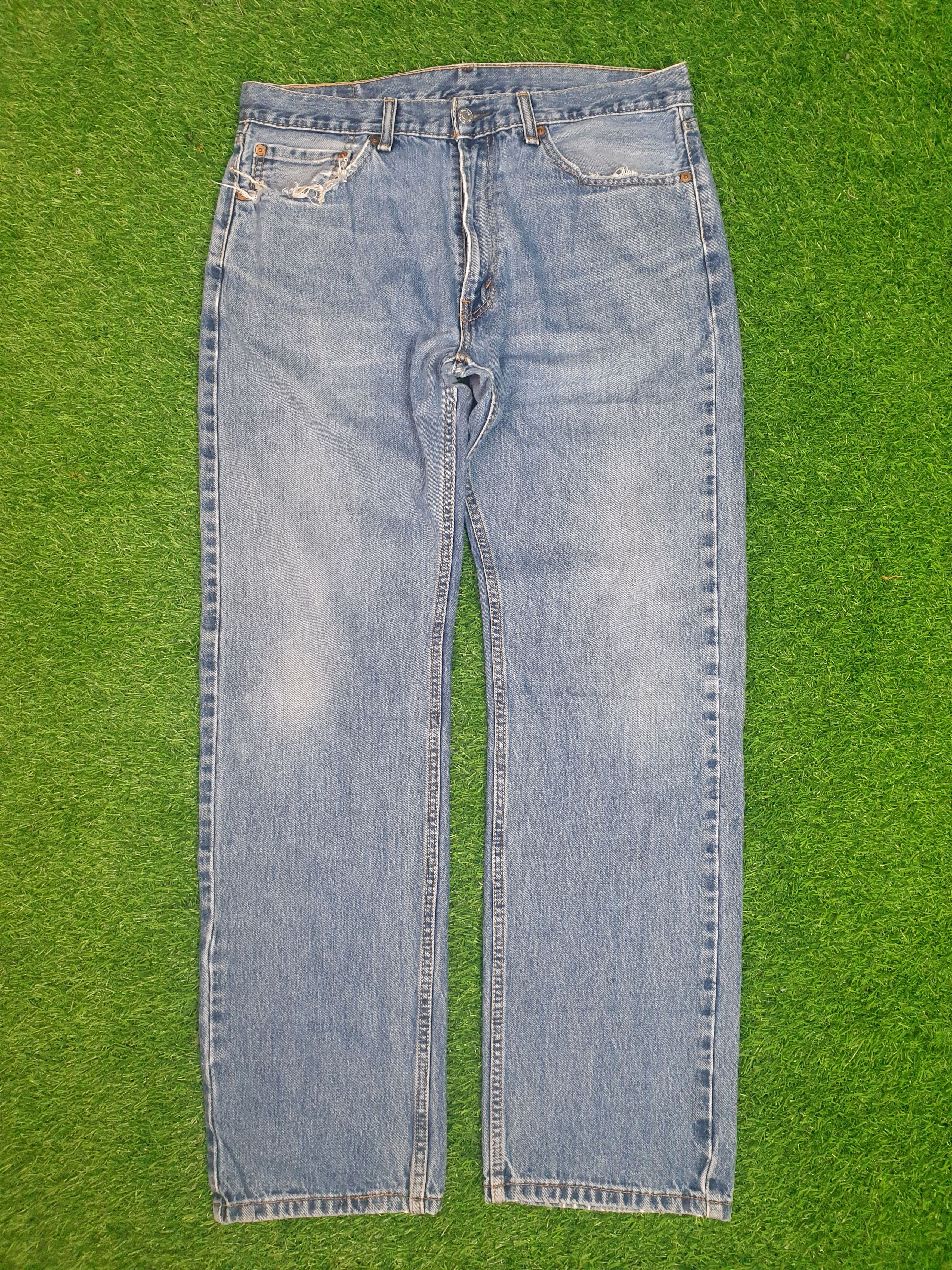 Vintage LEVIS 505 Faded Distressed Size 34X31.5 Jeans L0079