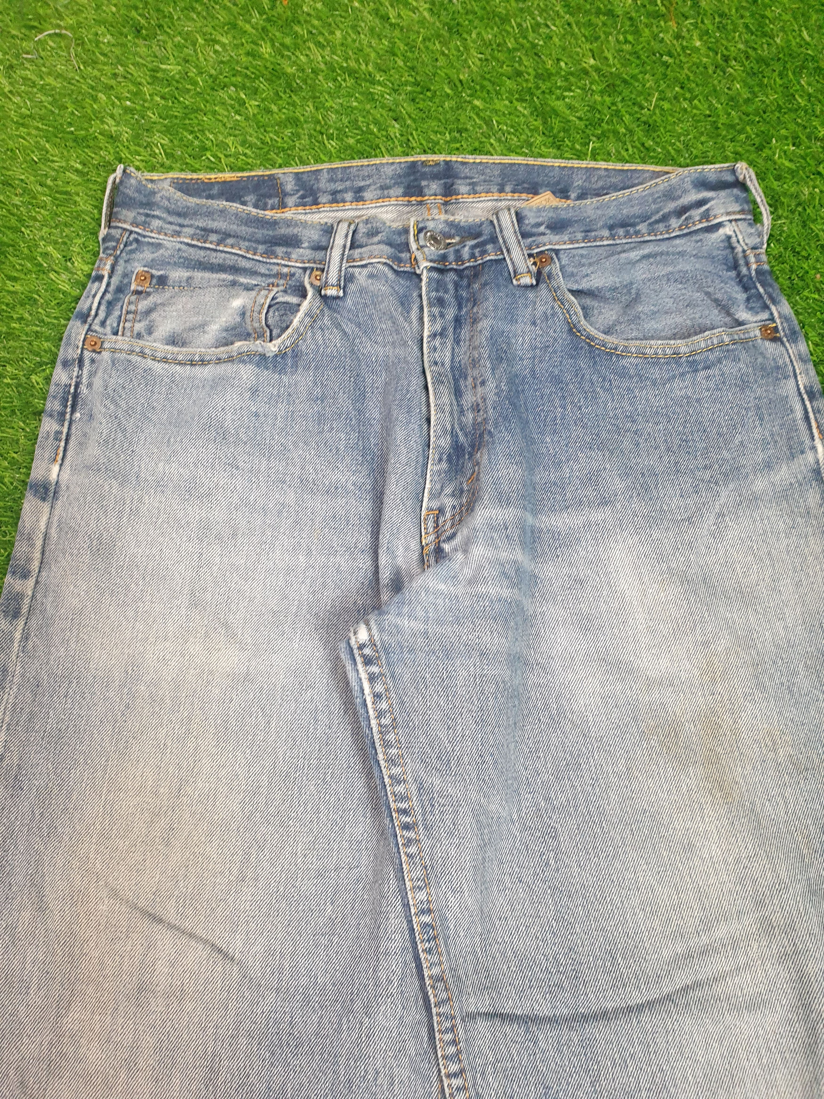 Levi's Vintage Clothing Vintage LEVIS 550 Faded Distressed Size 33X28.5 Jeans L0084 Size US 33 - 3 Thumbnail