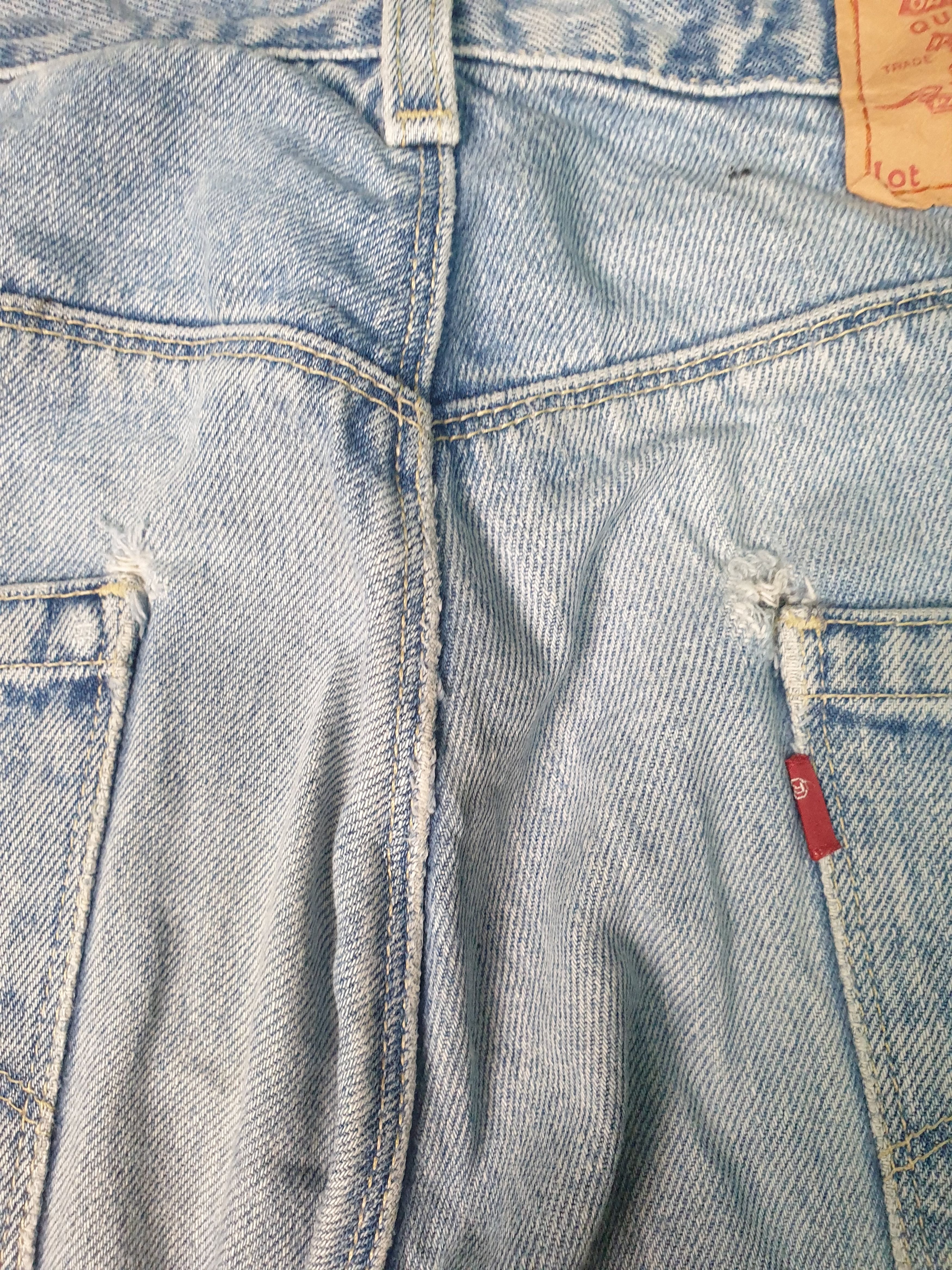 Levi's Vintage Clothing Vintage LEVIS 557 Flare Faded Bootcut 34X32 Jeans L0099 Size US 34 / EU 50 - 11 Thumbnail