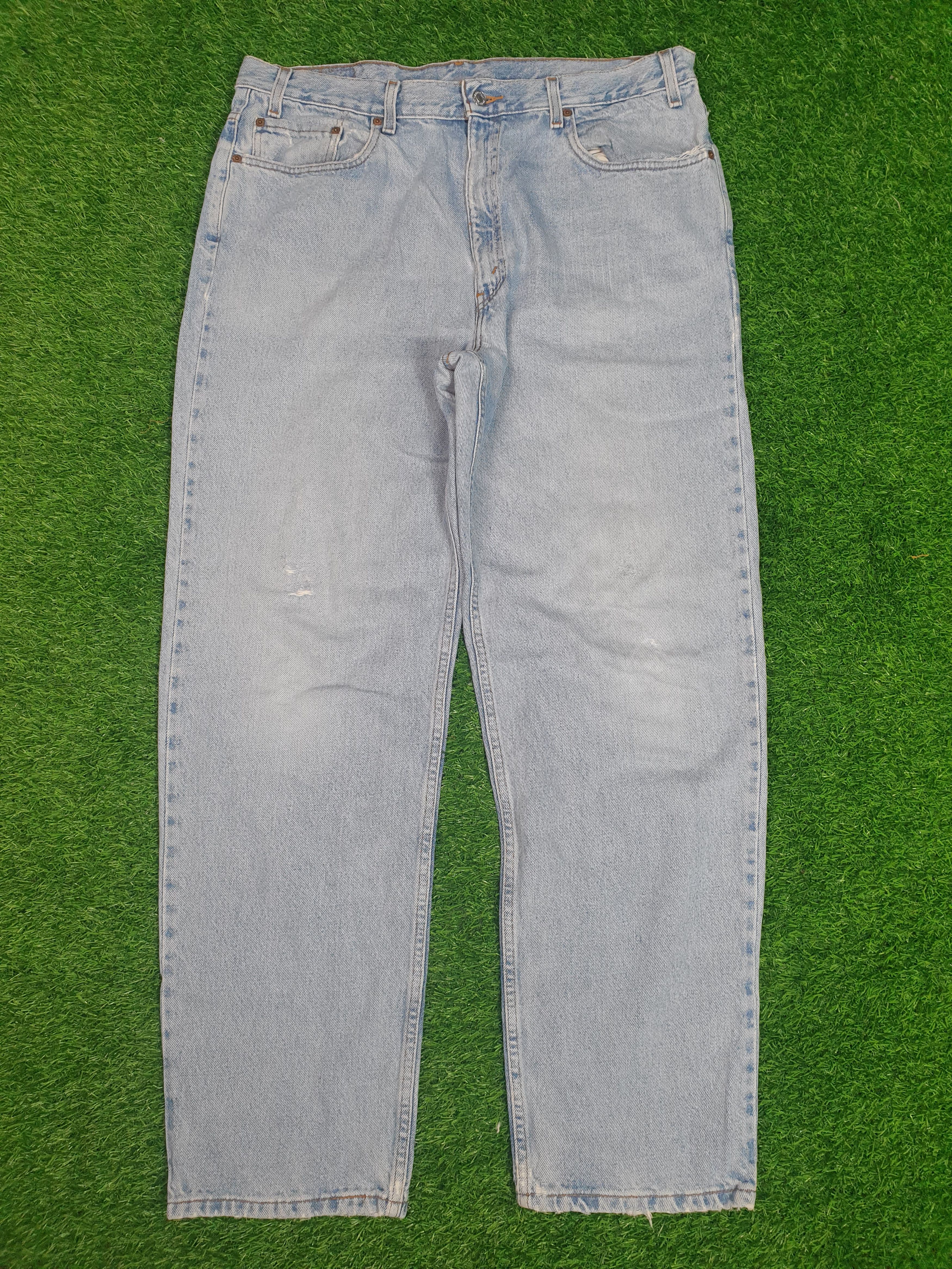 Levi's Vintage Clothing Vintage LEVIS 550 Faded Distressed Size 39X33 Jeans L0082 Size US 39 - 1 Thumbnail