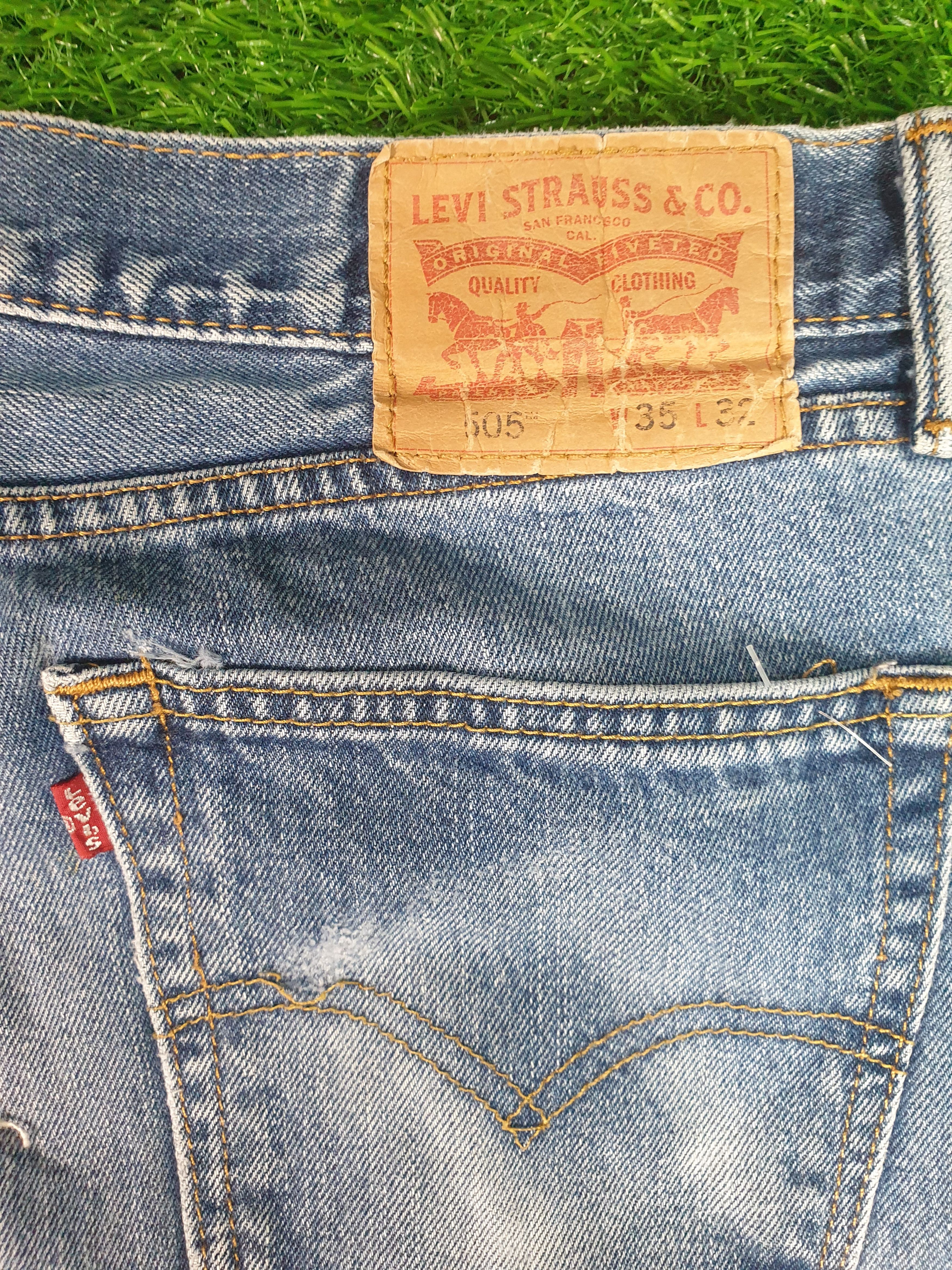 Levi's Vintage LEVIS 505 Sun Faded Distressed 34X31 Jeans L0108 Size US 34 / EU 50 - 10 Thumbnail