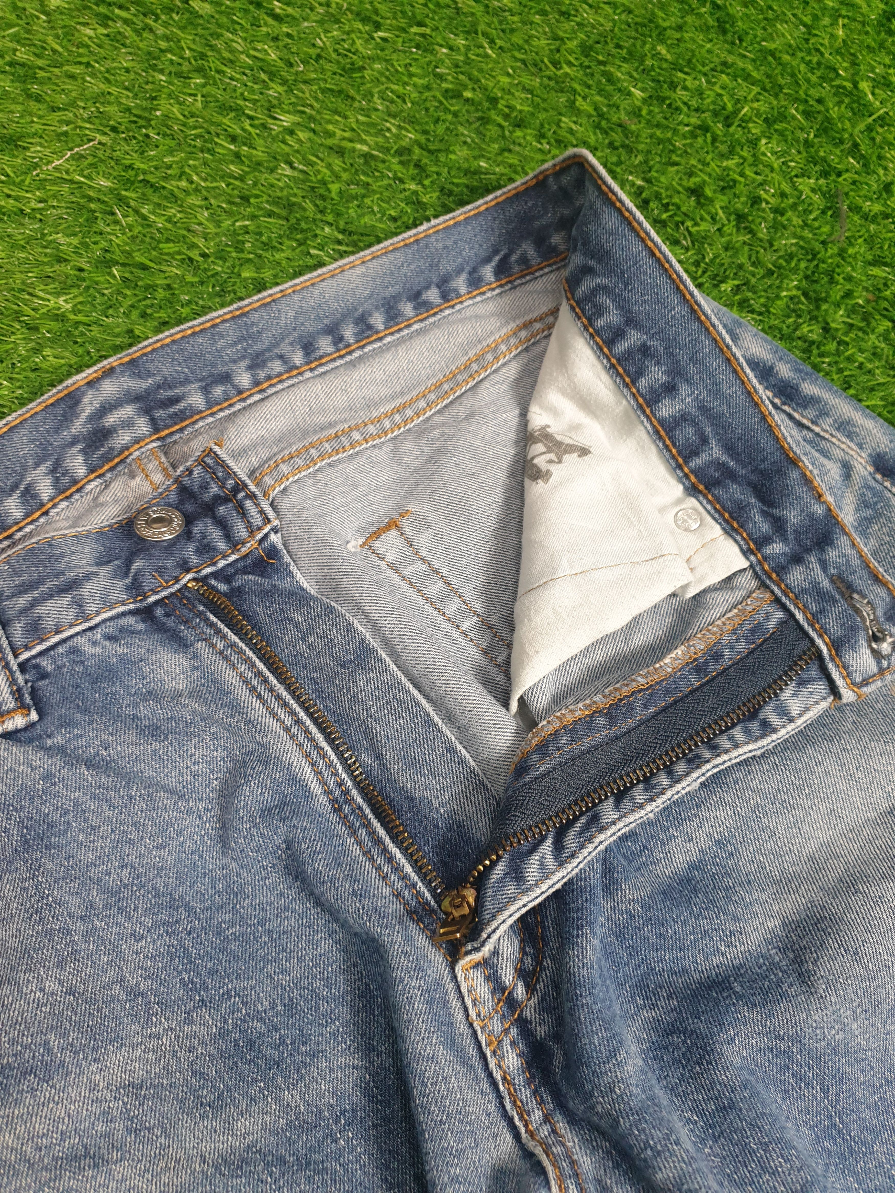 Levi's Vintage LEVIS 505 Sun Faded Distressed 34X31 Jeans L0108 Size US 34 / EU 50 - 7 Thumbnail