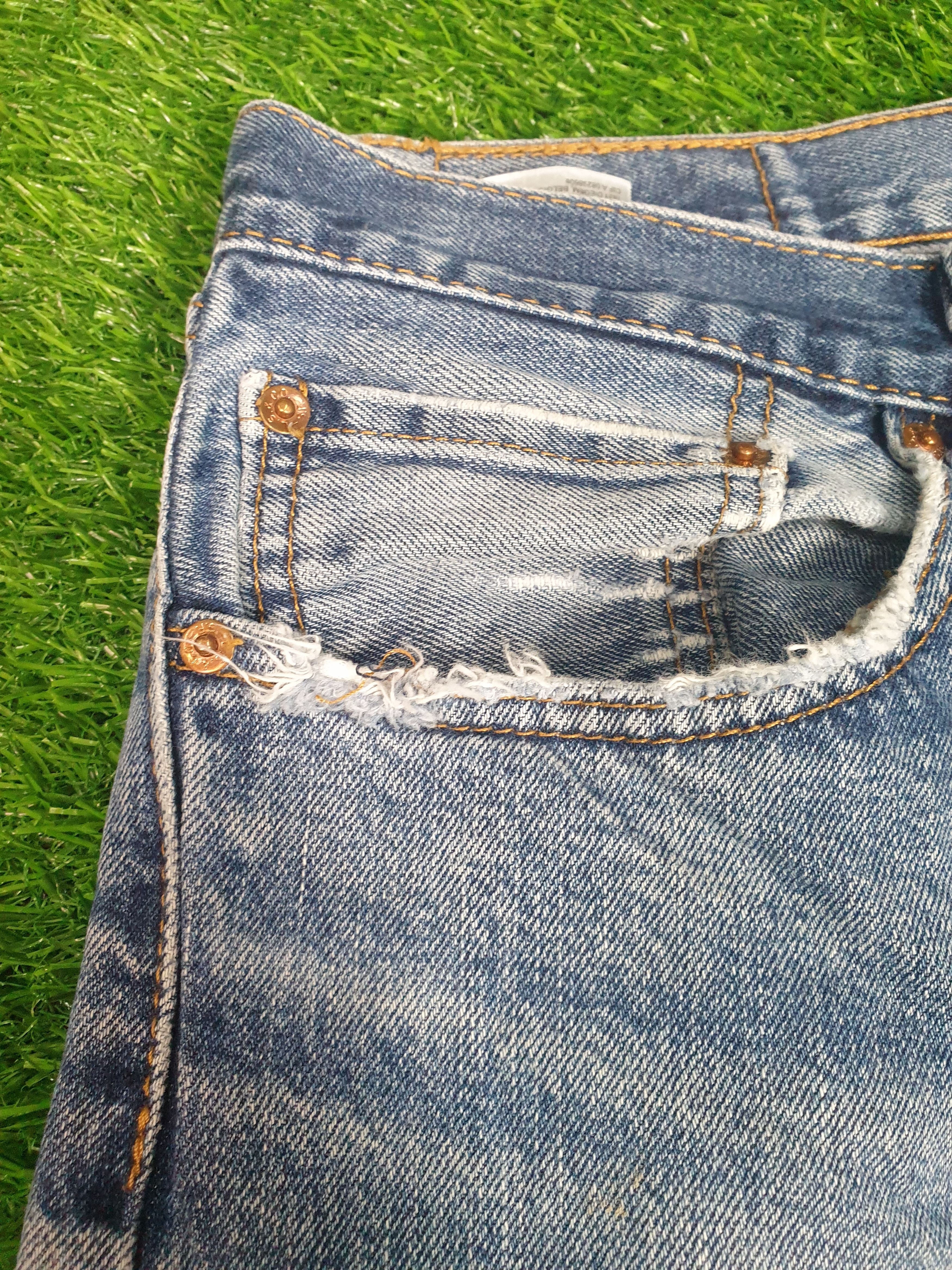 Levi's Vintage LEVIS 505 Sun Faded Distressed 34X31 Jeans L0108 Size US 34 / EU 50 - 6 Thumbnail
