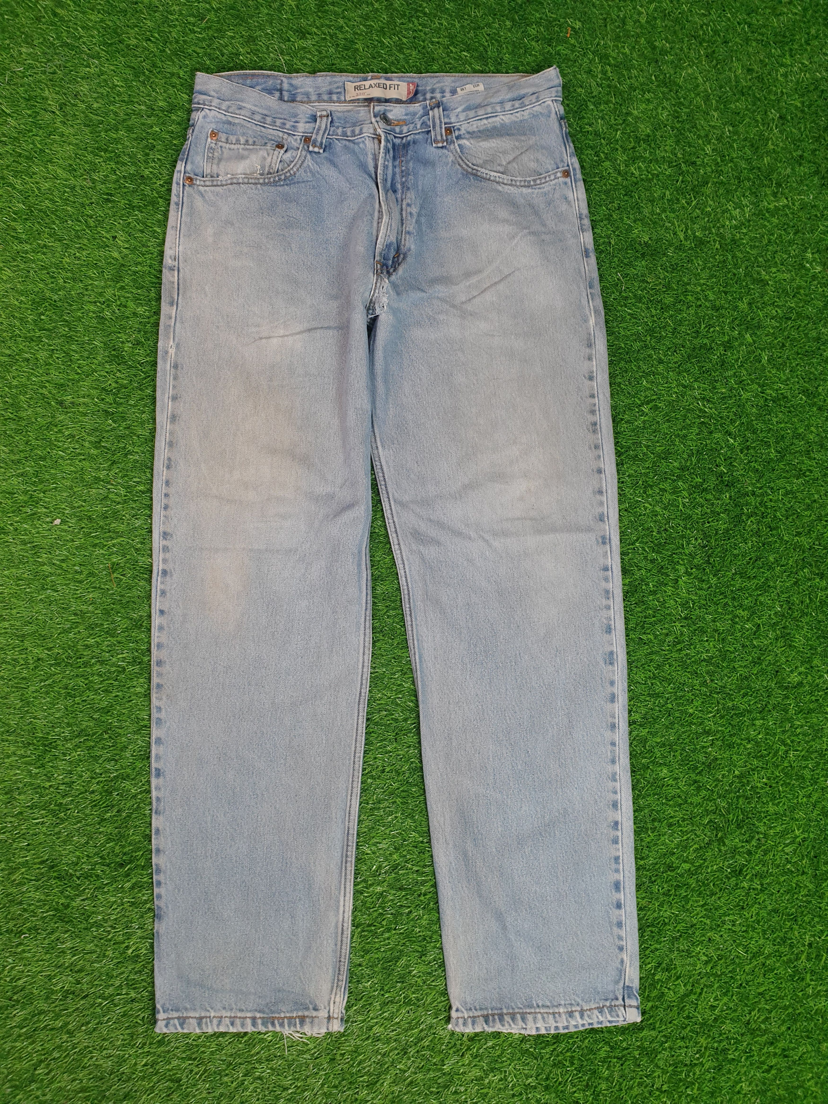 Levi's Vintage LEVIS 550 Sun Faded Distressed 33X32 Jeans L0111 Size US 33 - 1 Thumbnail