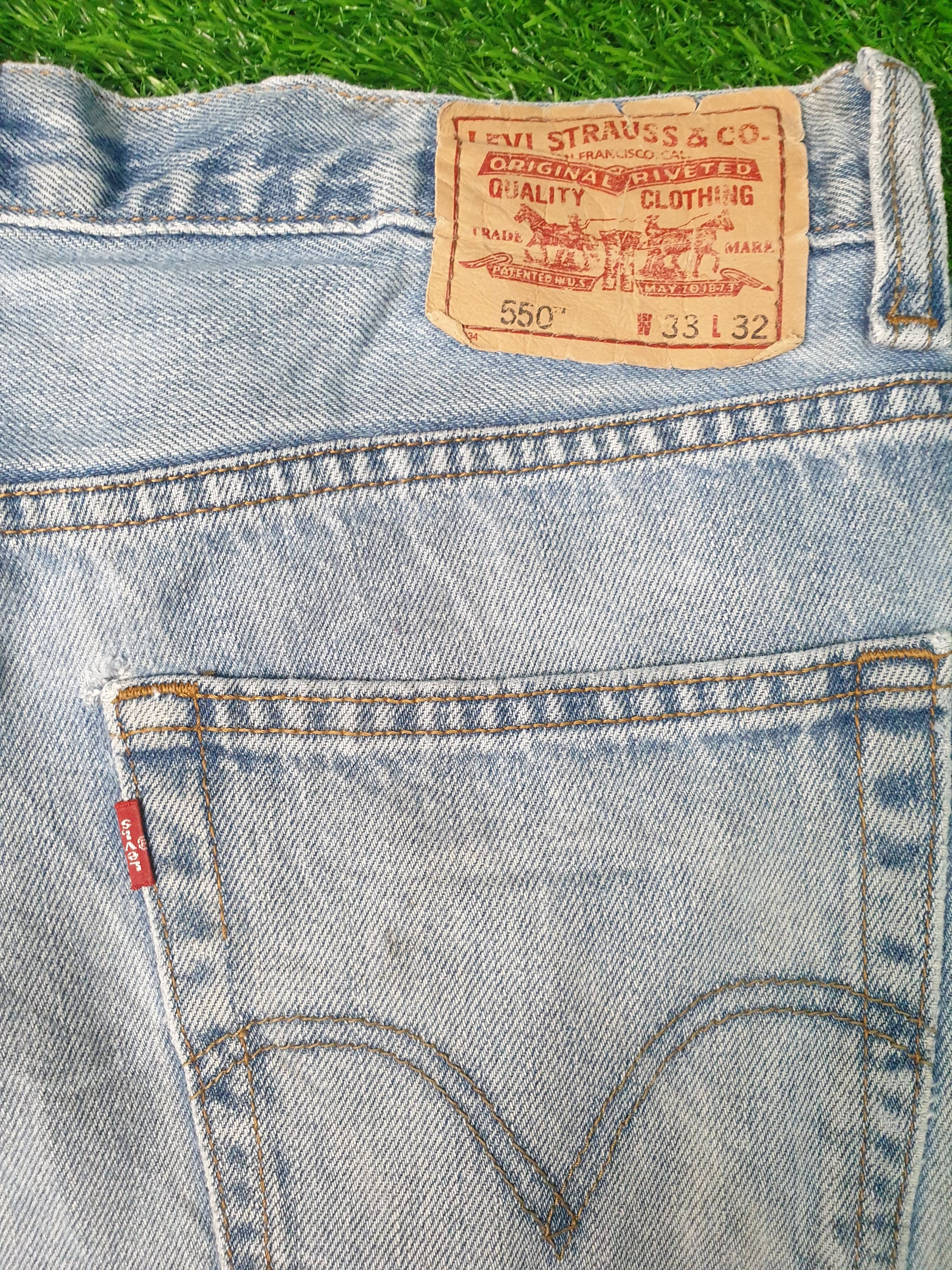 Levi's Vintage LEVIS 550 Sun Faded Distressed 33X32 Jeans L0111 Size US 33 - 10 Thumbnail
