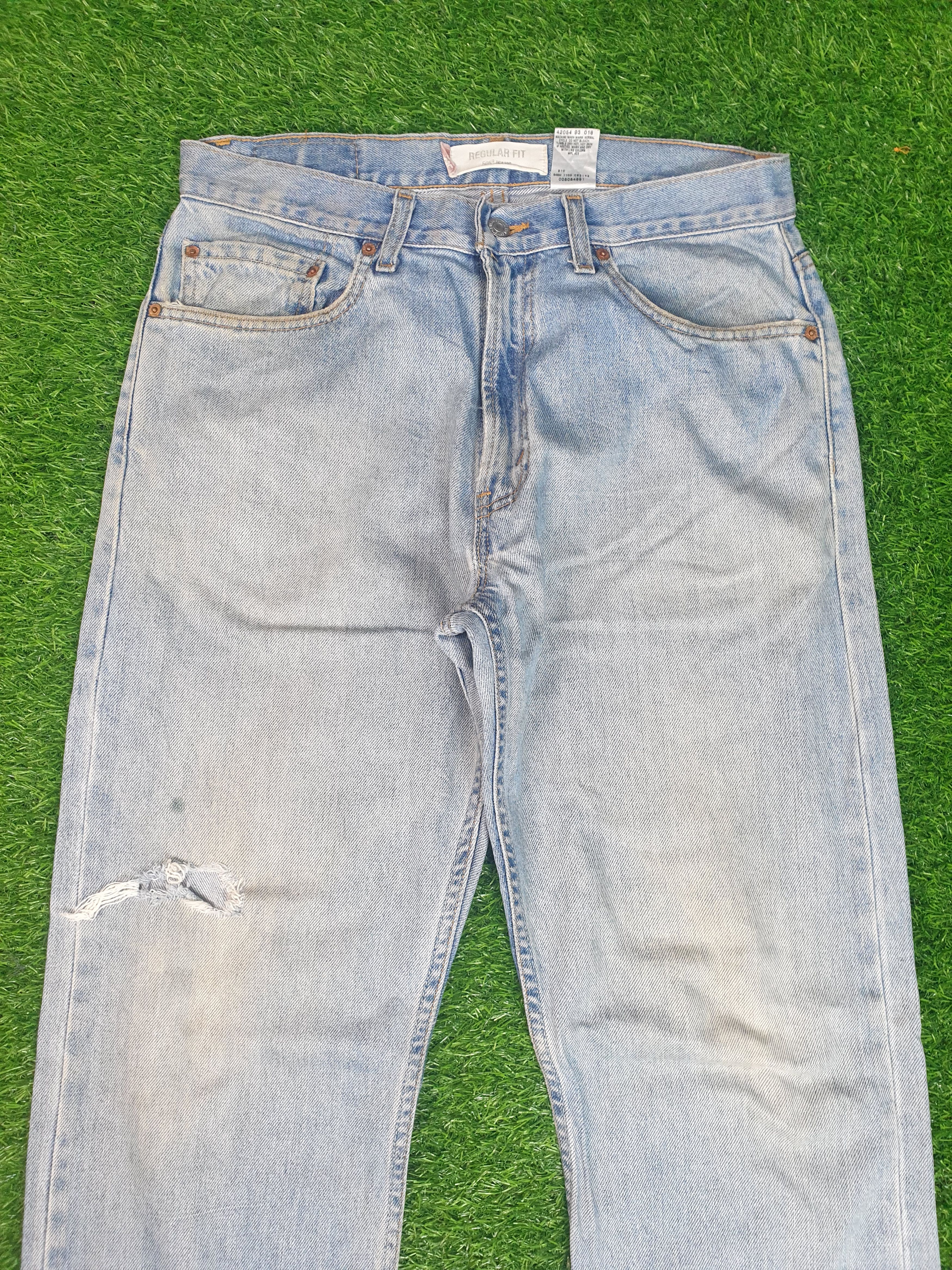 Levi's LEVIS 505 Light Wash Distressed Size 33X34 Jeans L0173 Size US 33 - 4 Thumbnail