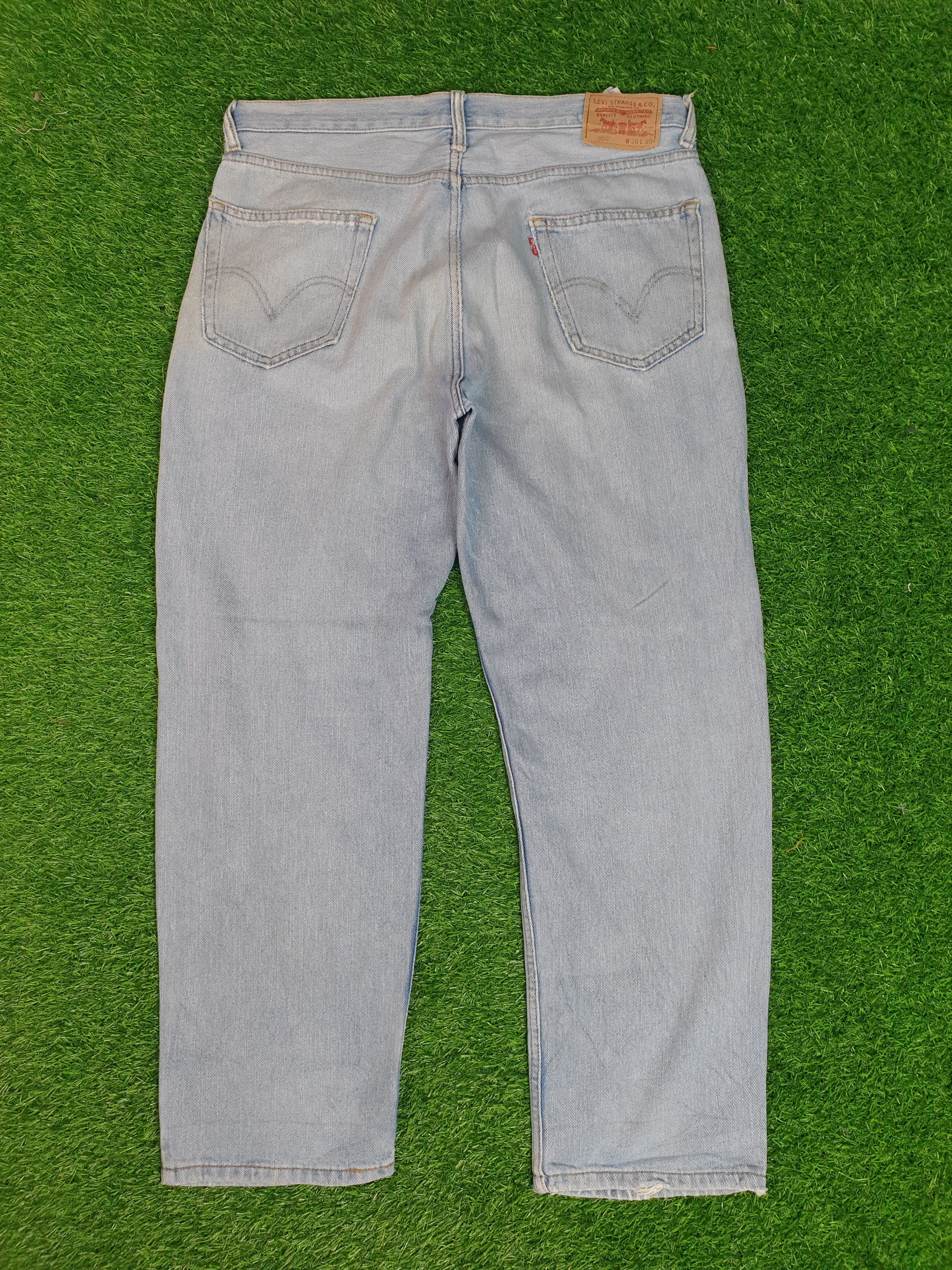 Levi's Vintage LEVIS 550 Sun Faded Distressed 37X30 Jeans L0095 Size US 37 - 2 Thumbnail
