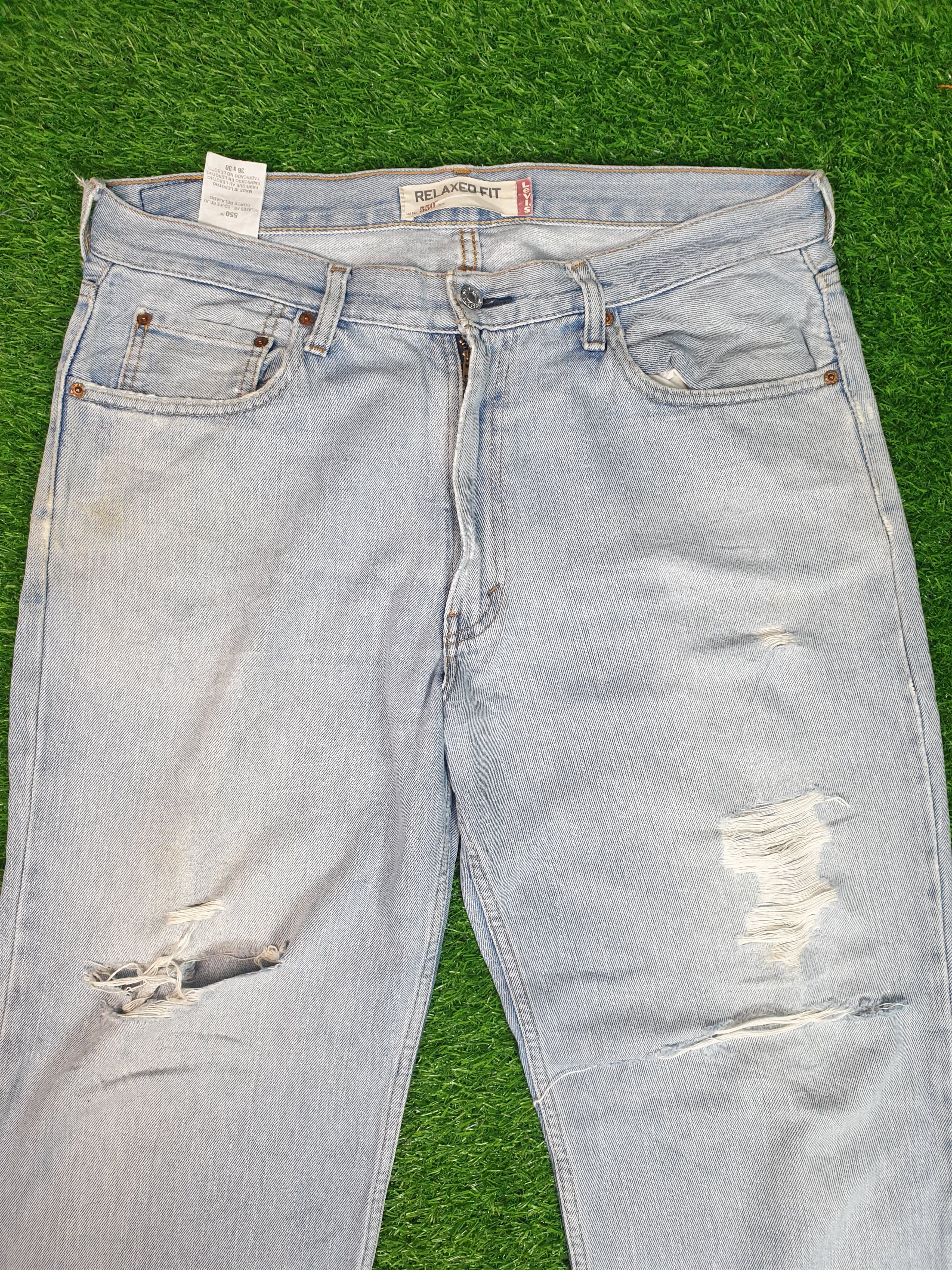 Levi's Vintage LEVIS 550 Sun Faded Distressed 37X30 Jeans L0095 Size US 37 - 5 Thumbnail