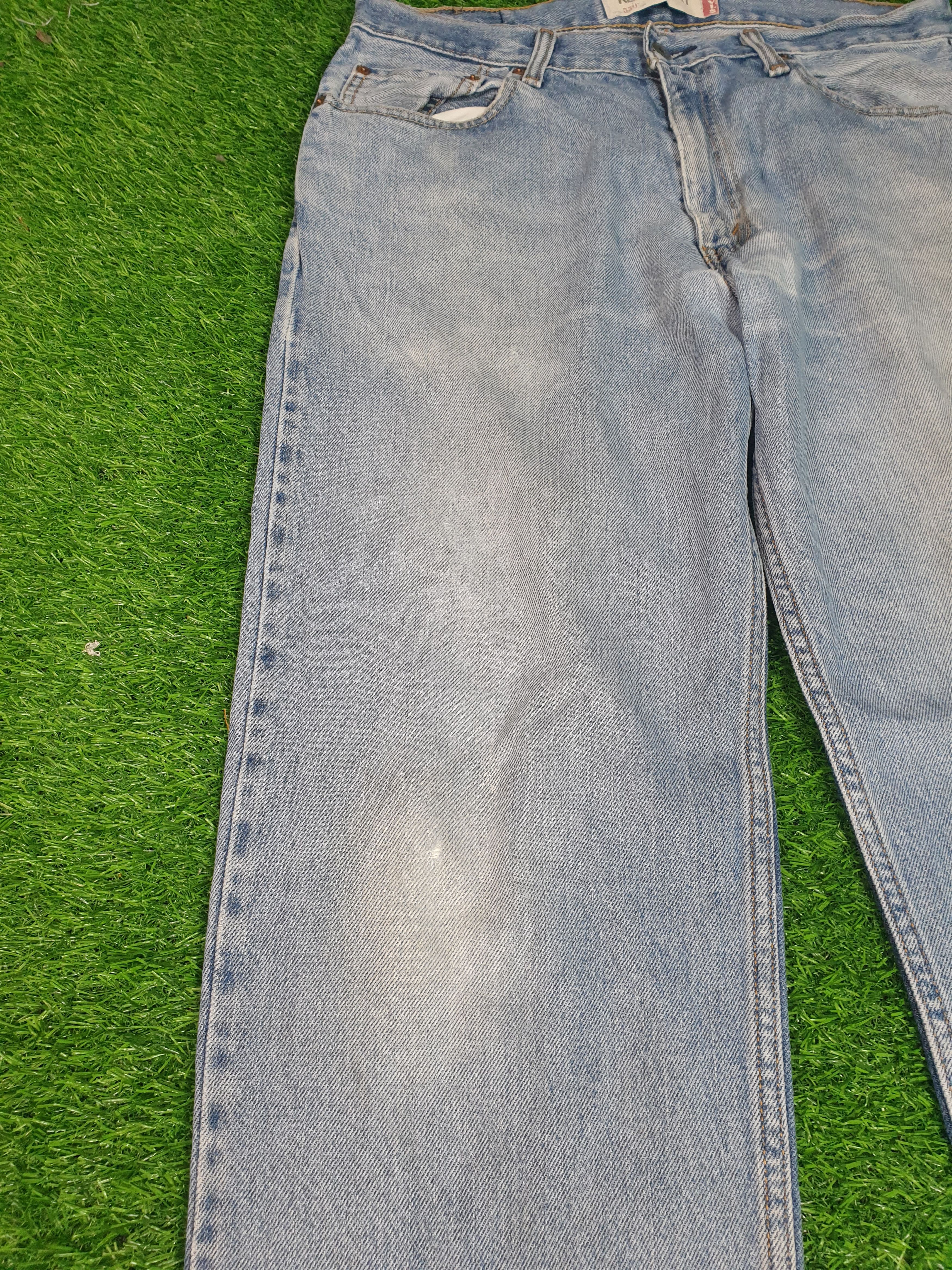 Levi's Vintage Clothing Vintage LEVIS 550 Sun Faded Distressed 34X32 Jeans L0104 Size US 34 / EU 50 - 3 Thumbnail