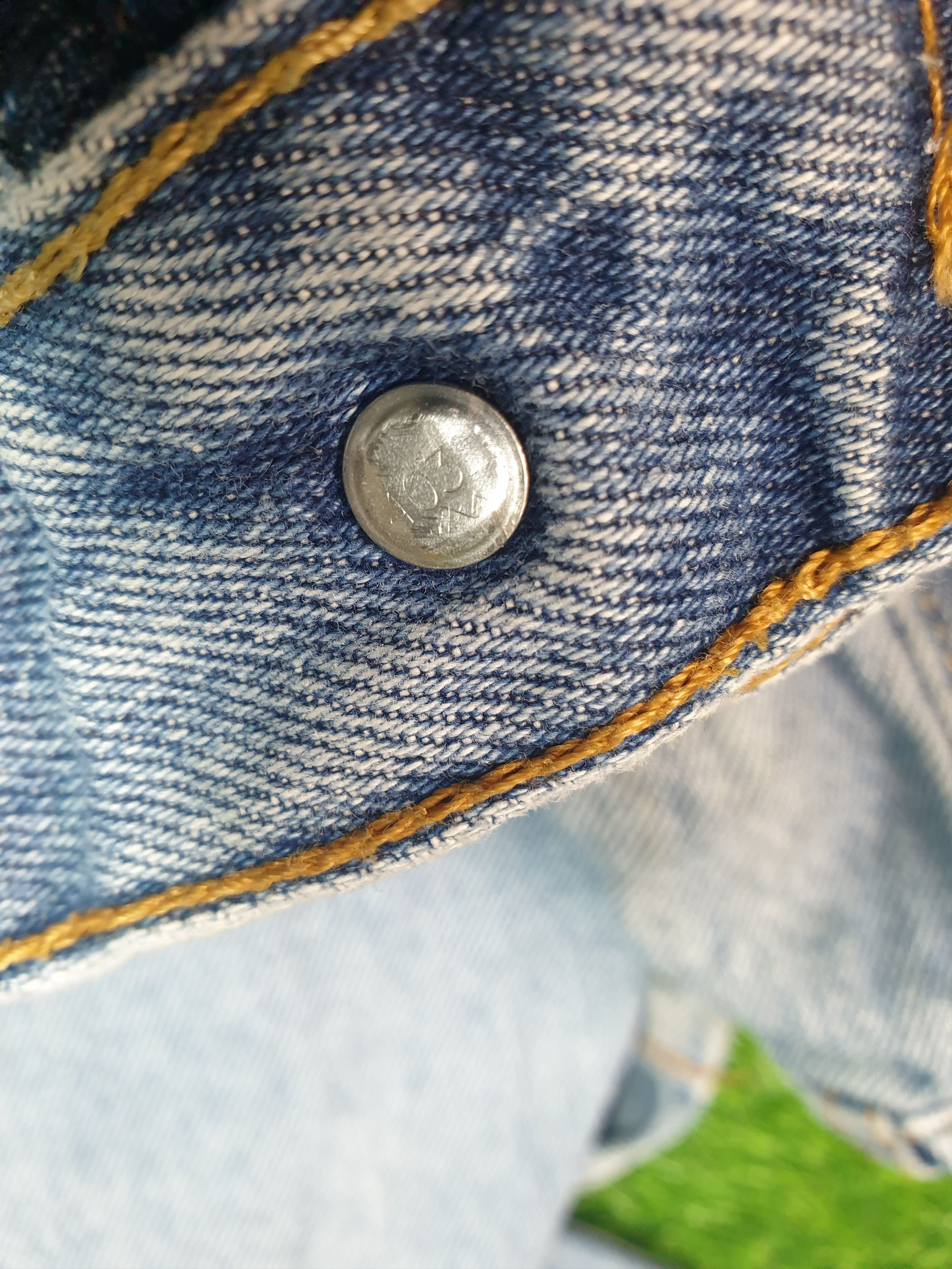 Levi's Vintage Clothing Vintage LEVIS 550 Sun Faded Distressed 34X32 Jeans L0104 Size US 34 / EU 50 - 10 Thumbnail