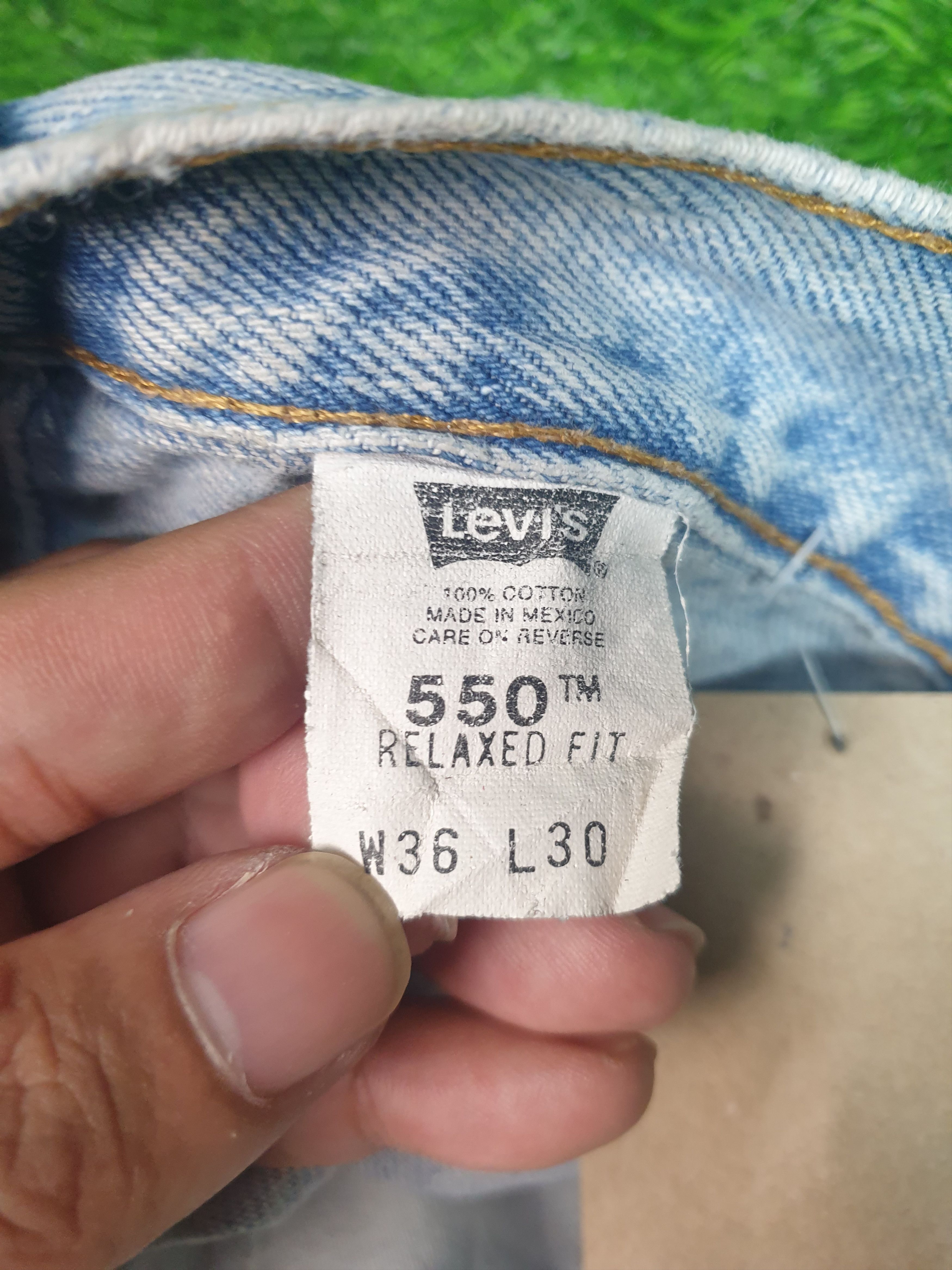 Levi's Vintage LEVIS 550 Sun Faded Size 36X30 Jeans L0083 Size US 36 / EU 52 - 11 Thumbnail