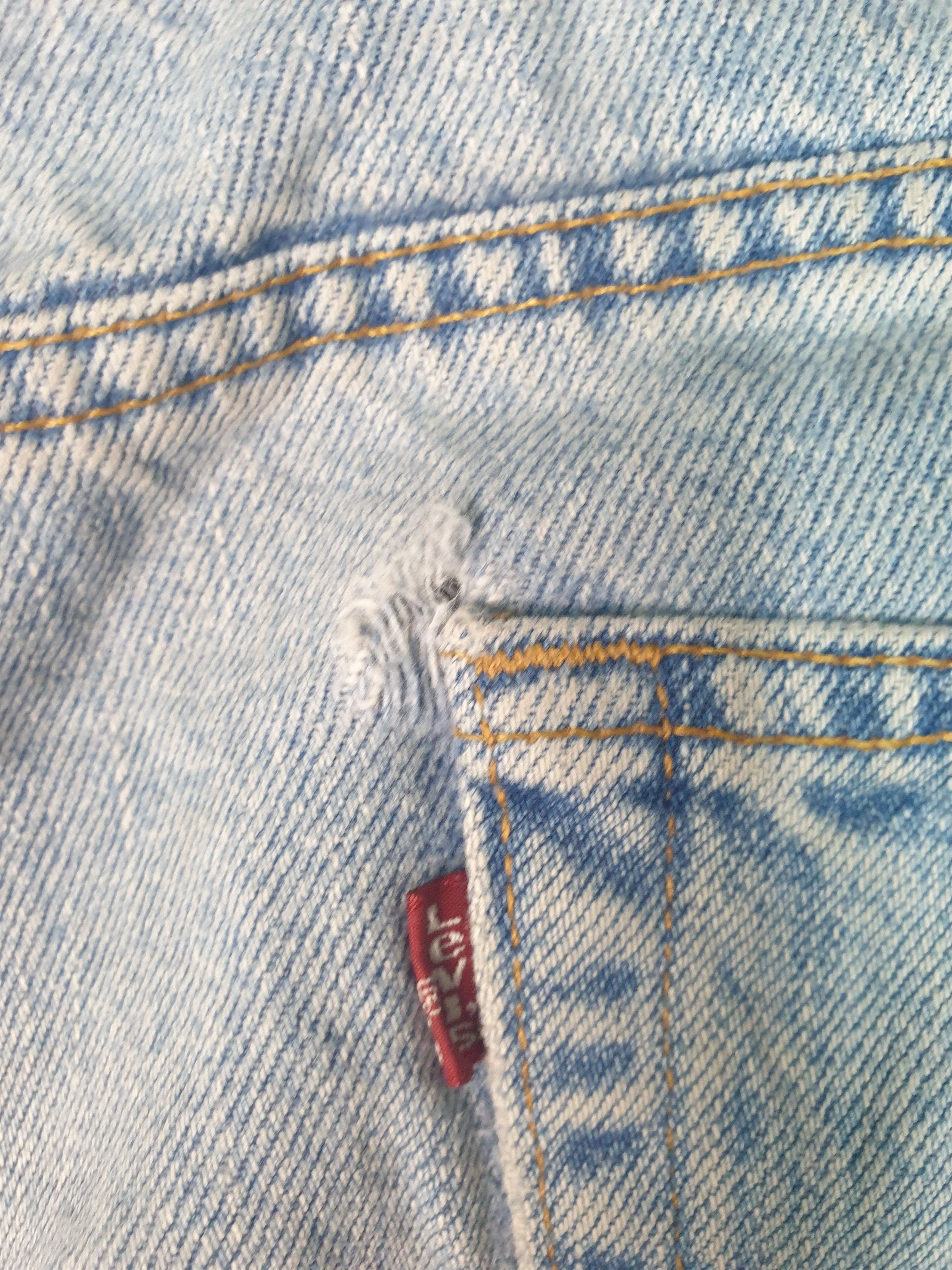 Levi's Vintage LEVIS 550 Sun Faded Size 36X30 Jeans L0083 Size US 36 / EU 52 - 9 Thumbnail