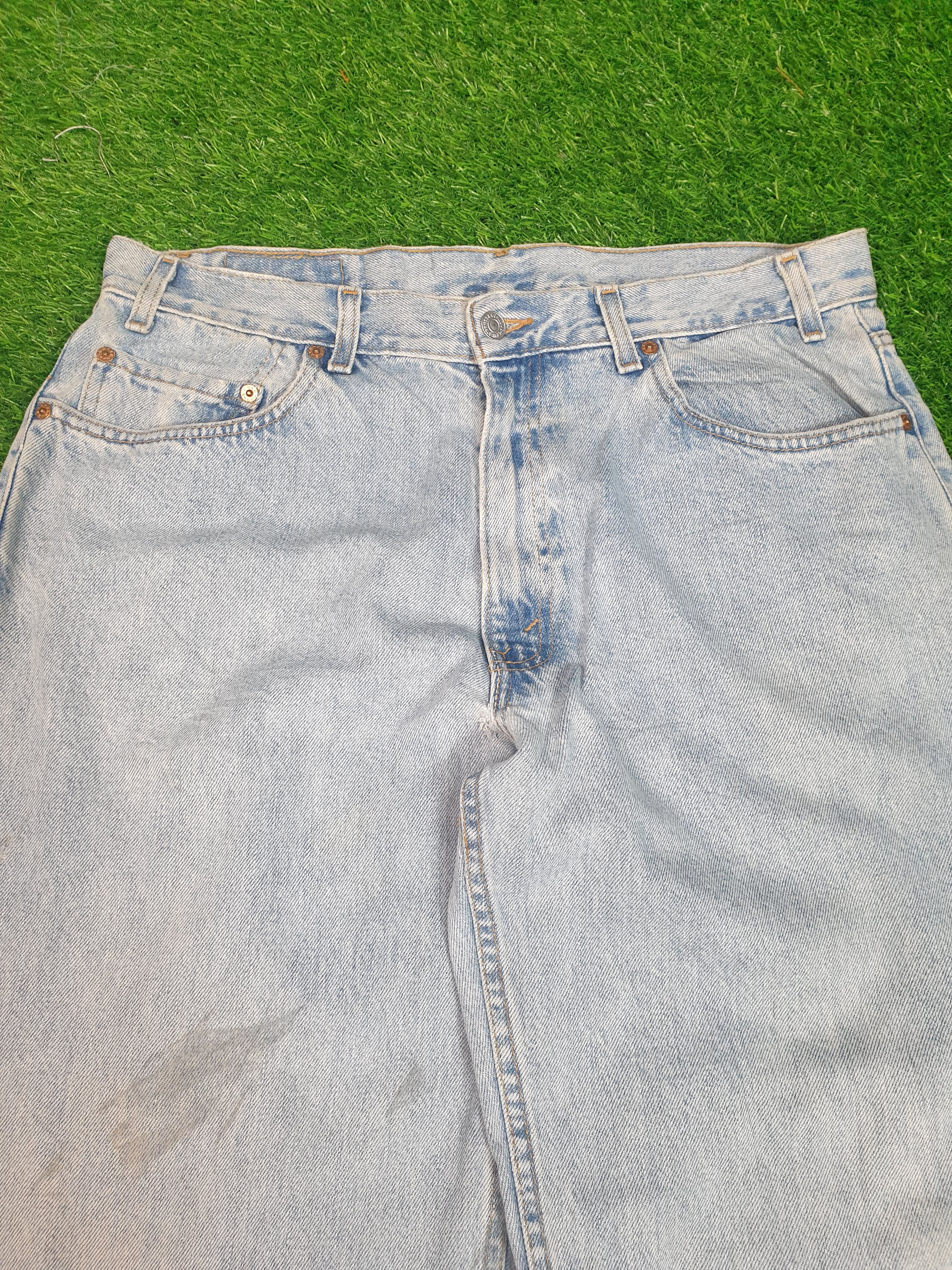 Levi's Vintage LEVIS 550 Sun Faded Size 36X30 Jeans L0083 Size US 36 / EU 52 - 4 Thumbnail