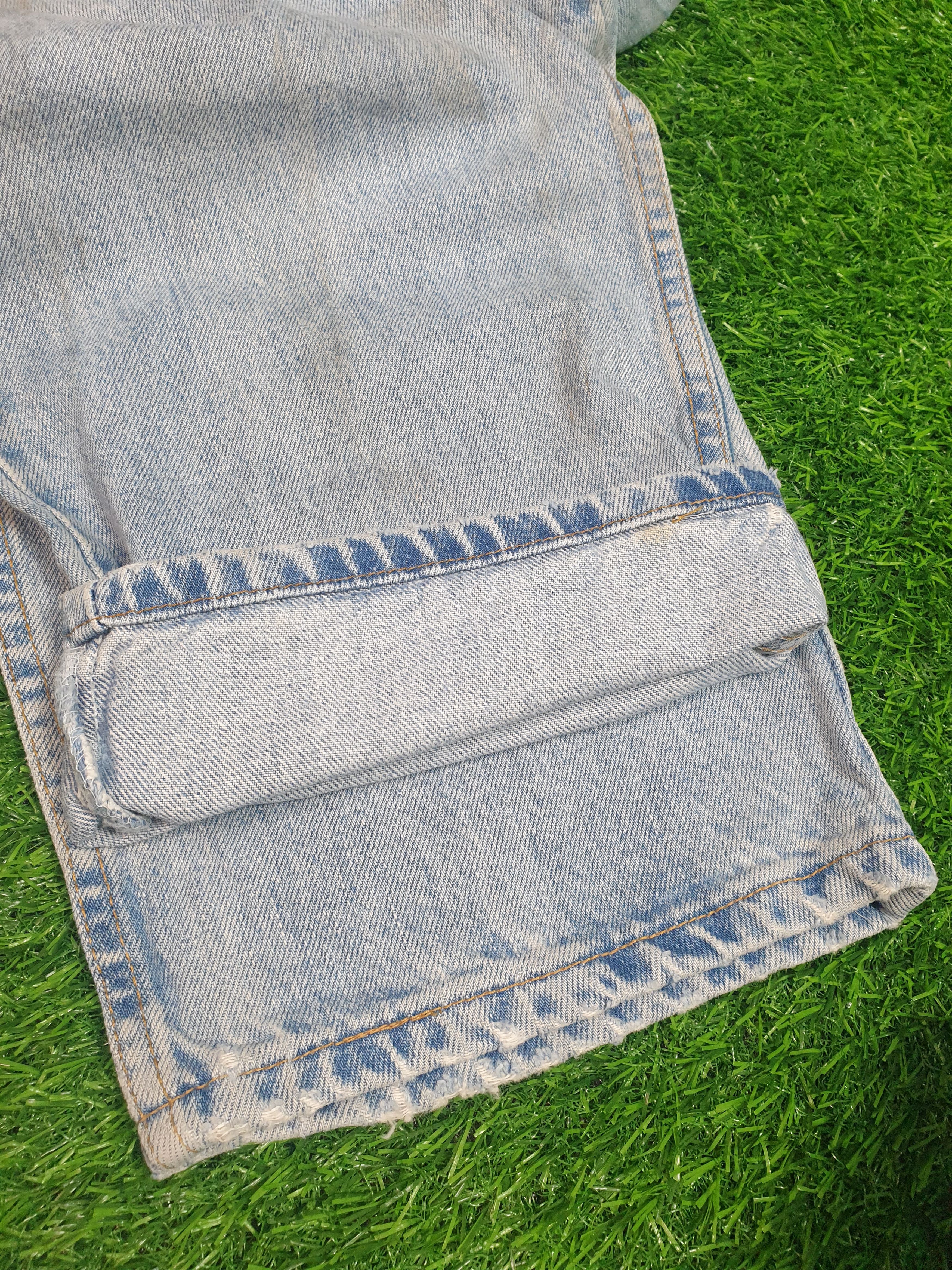Levi's Vintage LEVIS 550 Sun Faded Size 36X30 Jeans L0083 Size US 36 / EU 52 - 6 Thumbnail