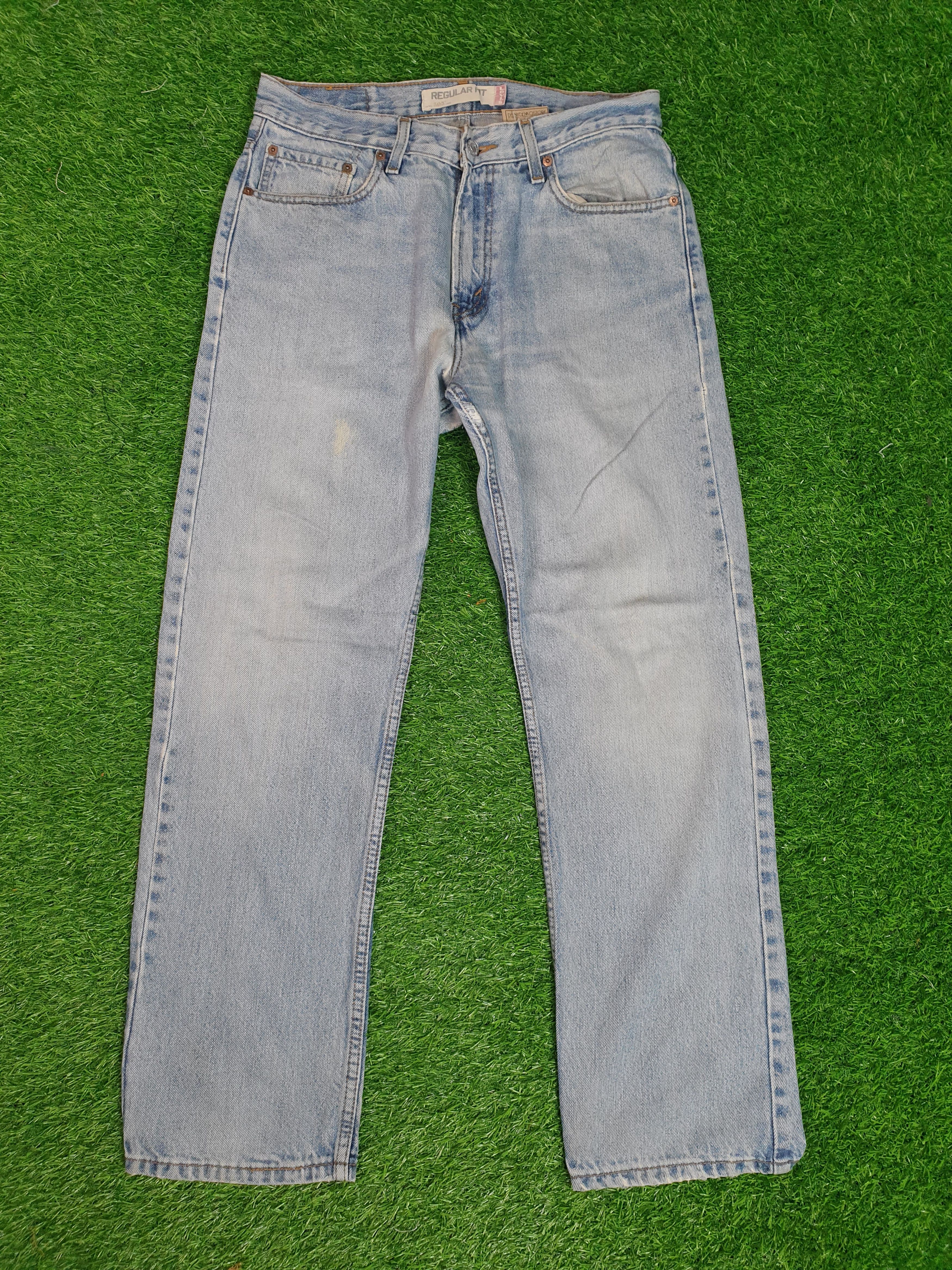 Levi's Vintage LEVIS 505 Light Wash Faded Size 32X30 Jeans L0159 Size US 32 / EU 48 - 1 Thumbnail