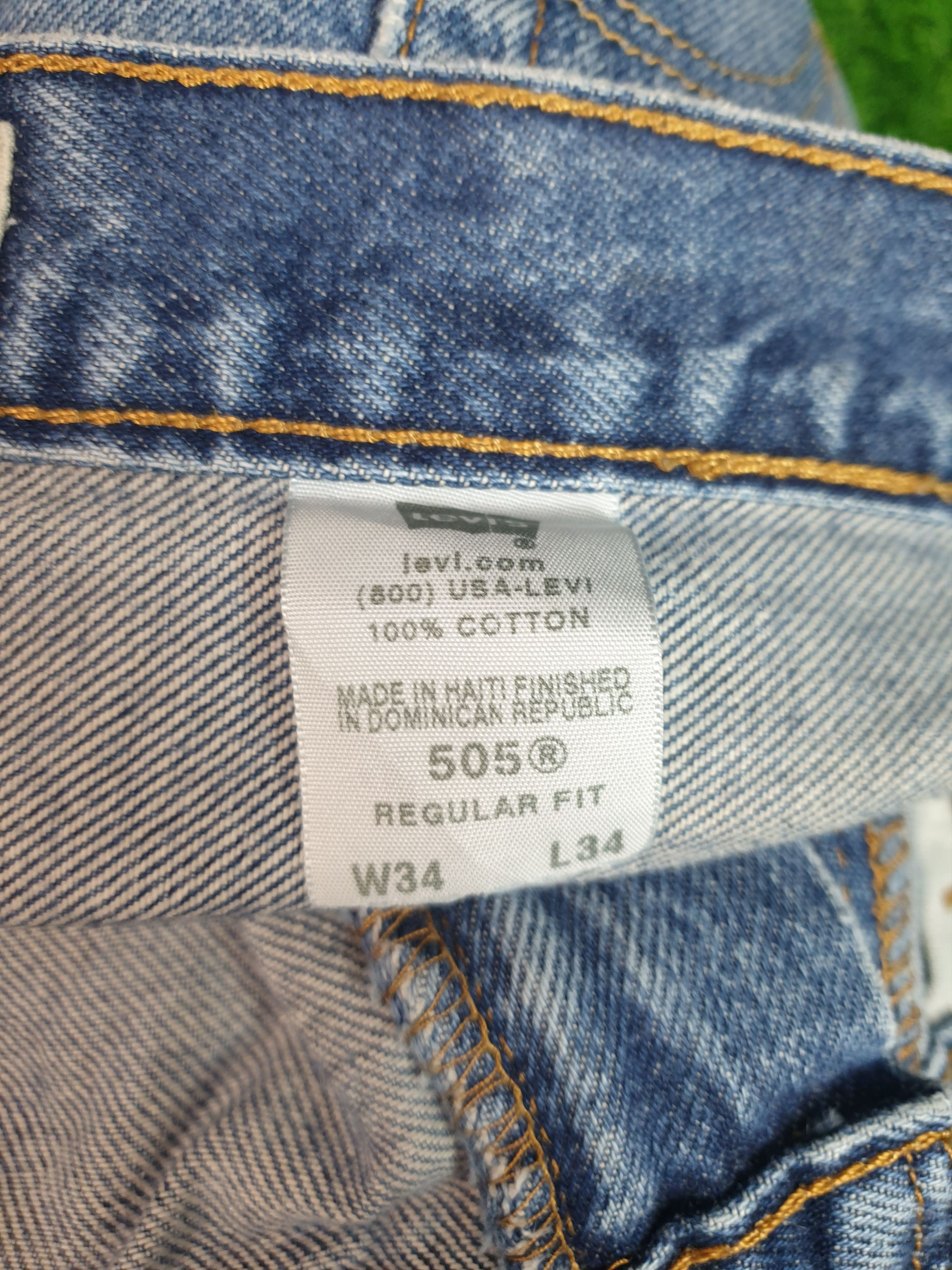 Levi's Vintage LEVIS 505 Sun Faded Stone Wash 33X34 Jeans L0110 Size US 33 - 11 Thumbnail