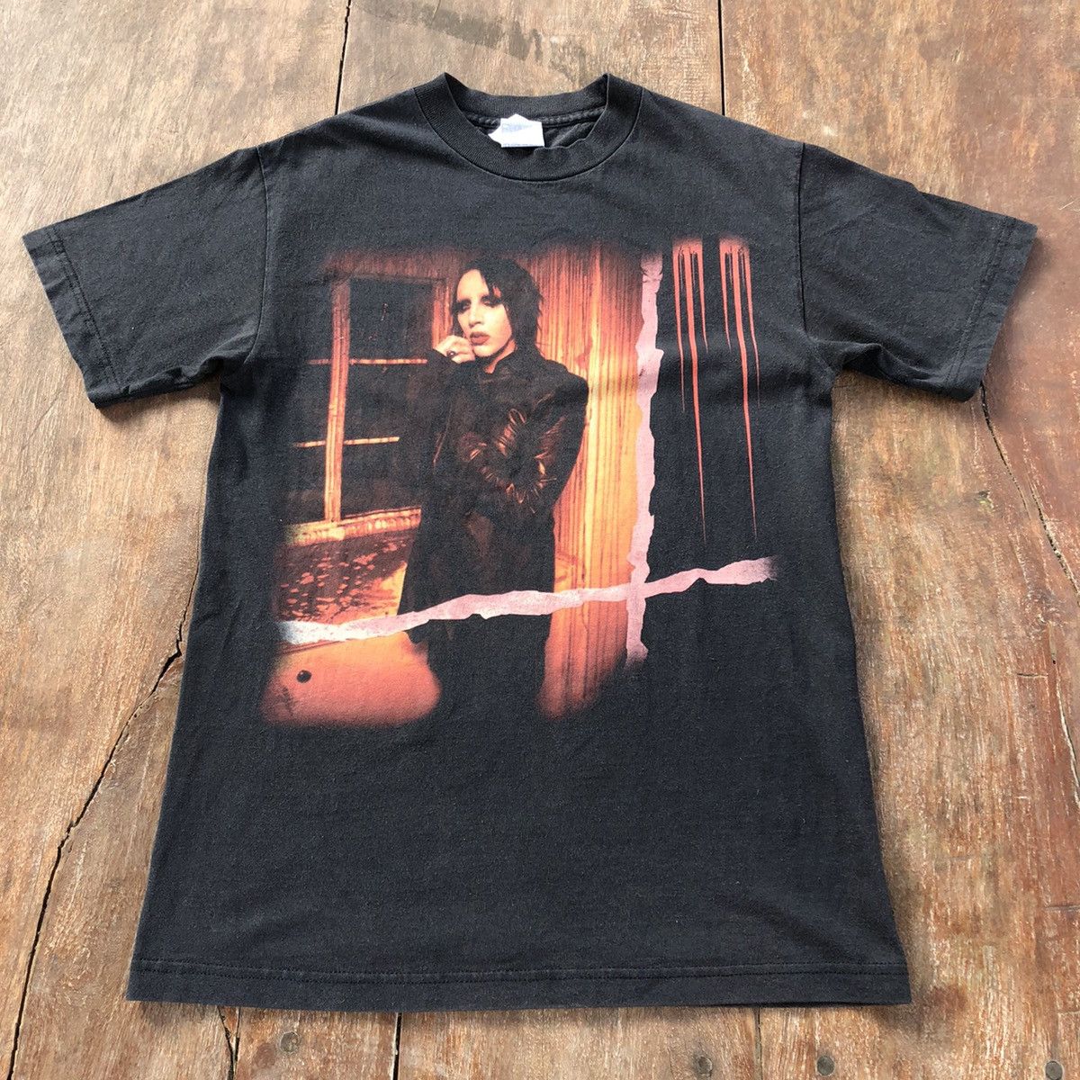 Band Tees Marilyn Manson Vintage T Shirt Size US S / EU 44-46 / 1 - 1 Thumbnail