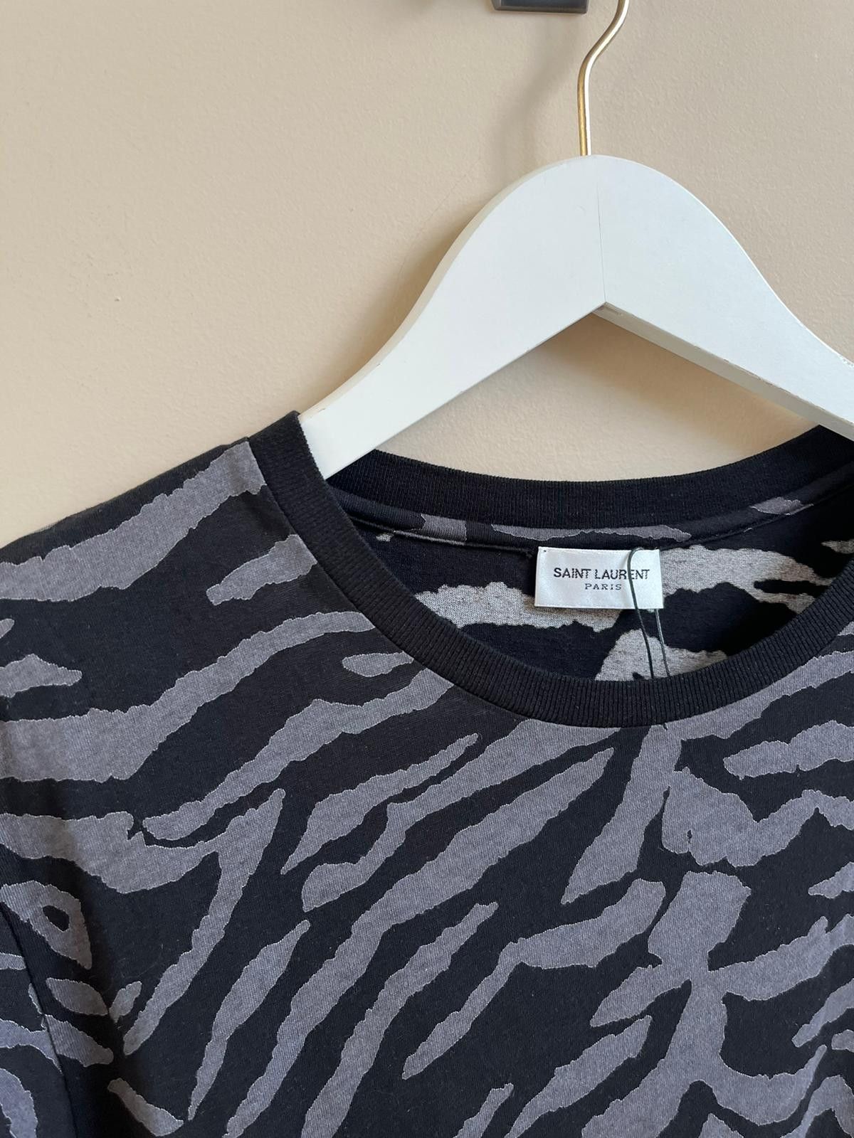 Saint Laurent Paris Zebra Tee, SS in Black / Grey Size US S / EU 44-46 / 1 - 5 Thumbnail