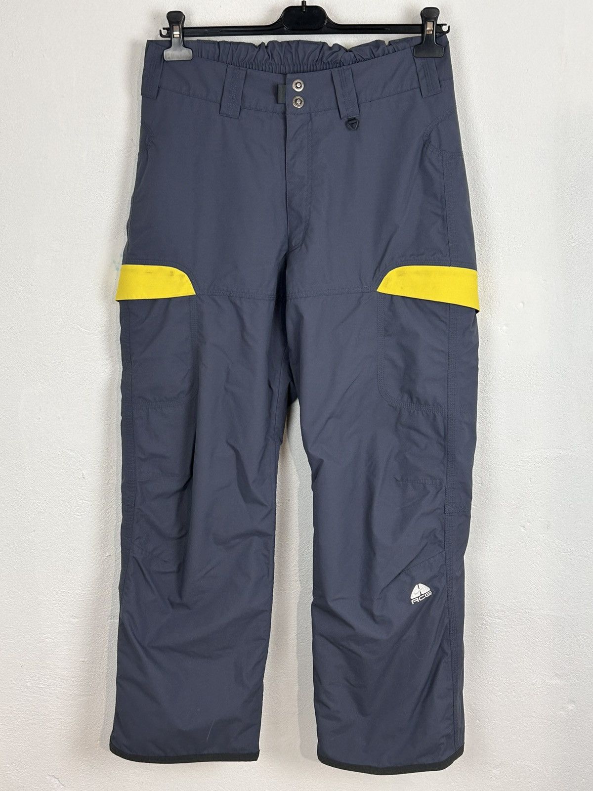 Nike 00s Vintage Nike ACG 2005 Ski Pants In Yellow/Gray Size US 32 / EU 48 - 1 Thumbnail