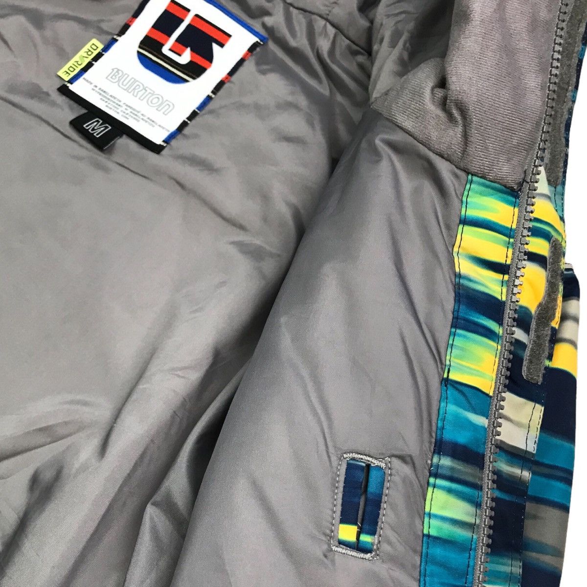 Burton × Mountain Dew BURTON POACHER SNOWBOARD JACKET HOODED DRYRIDE MULTICOLOUR Size US M / EU 48-50 / 2 - 13 Thumbnail