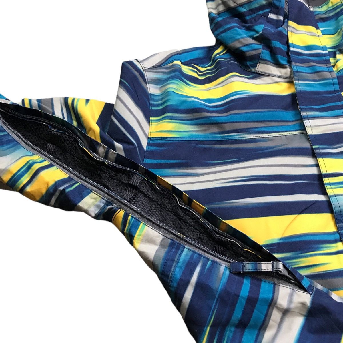 Burton × Mountain Dew BURTON POACHER SNOWBOARD JACKET HOODED DRYRIDE MULTICOLOUR Size US M / EU 48-50 / 2 - 9 Thumbnail