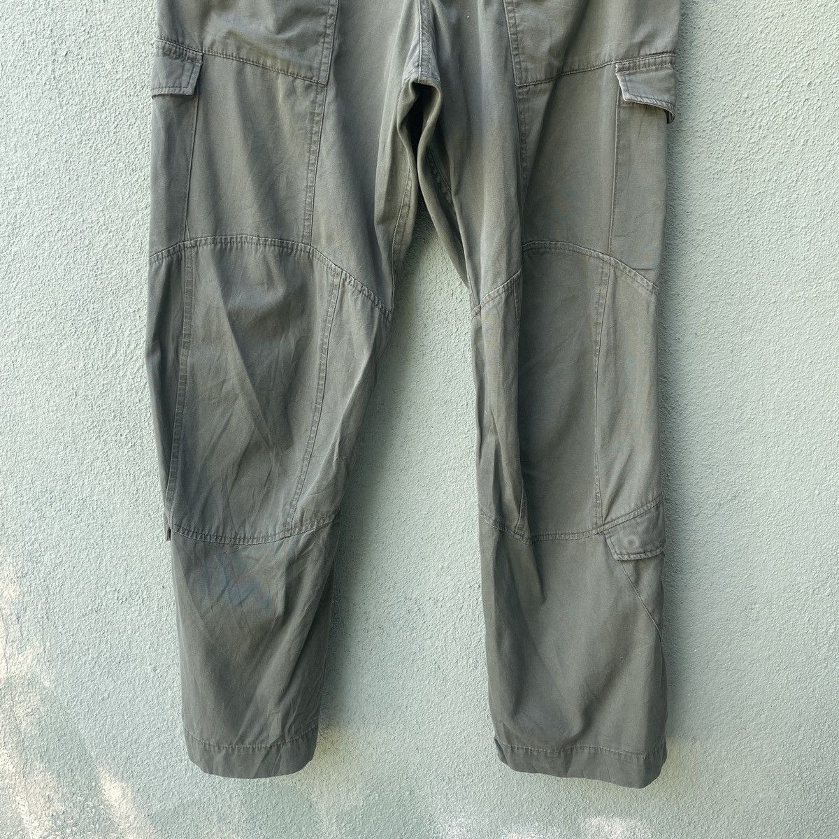 Japanese Brand Vintage ILL’S Utility 10 Pocket Tactical Cargo Pants W32 Size US 32 / EU 48 - 5 Thumbnail