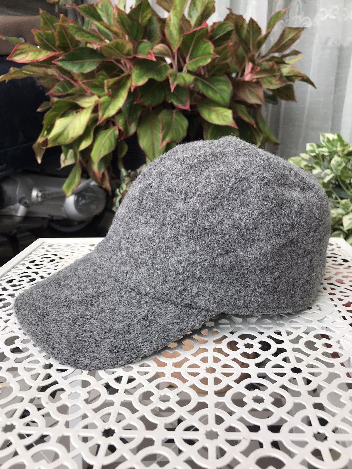 Japanese Brand 🔥Designer Studio Clip Cap 🇯🇵 Size ONE SIZE - 1 Thumbnail