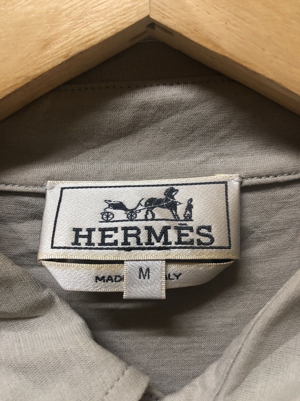 Hermes Hermes Made In Italy Polo Shirt Size US M / EU 48-50 / 2 - 3 Thumbnail
