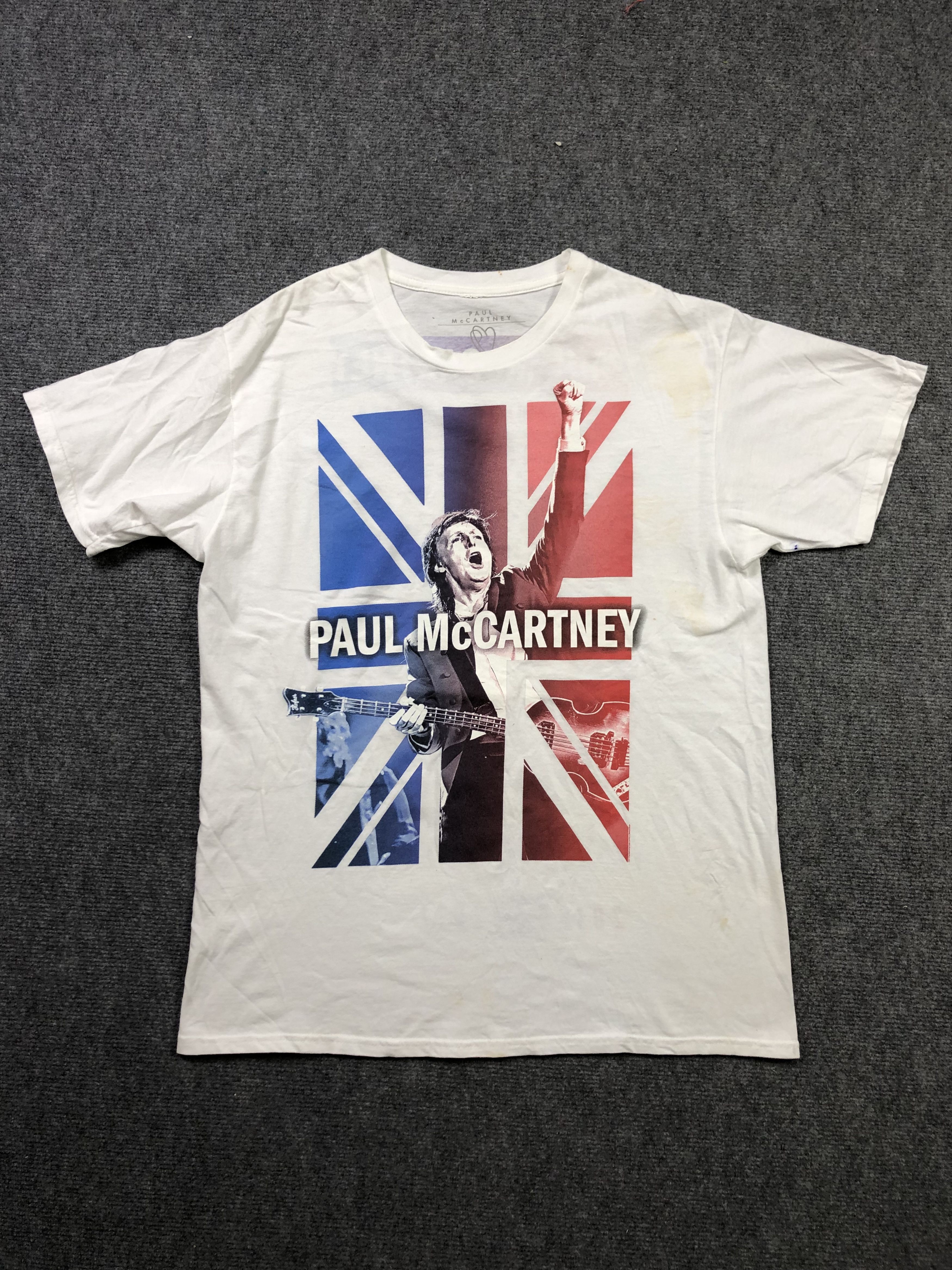 Band Tees Paul Mc Cartney TShirt Size US XL / EU 56 / 4 - 1 Thumbnail