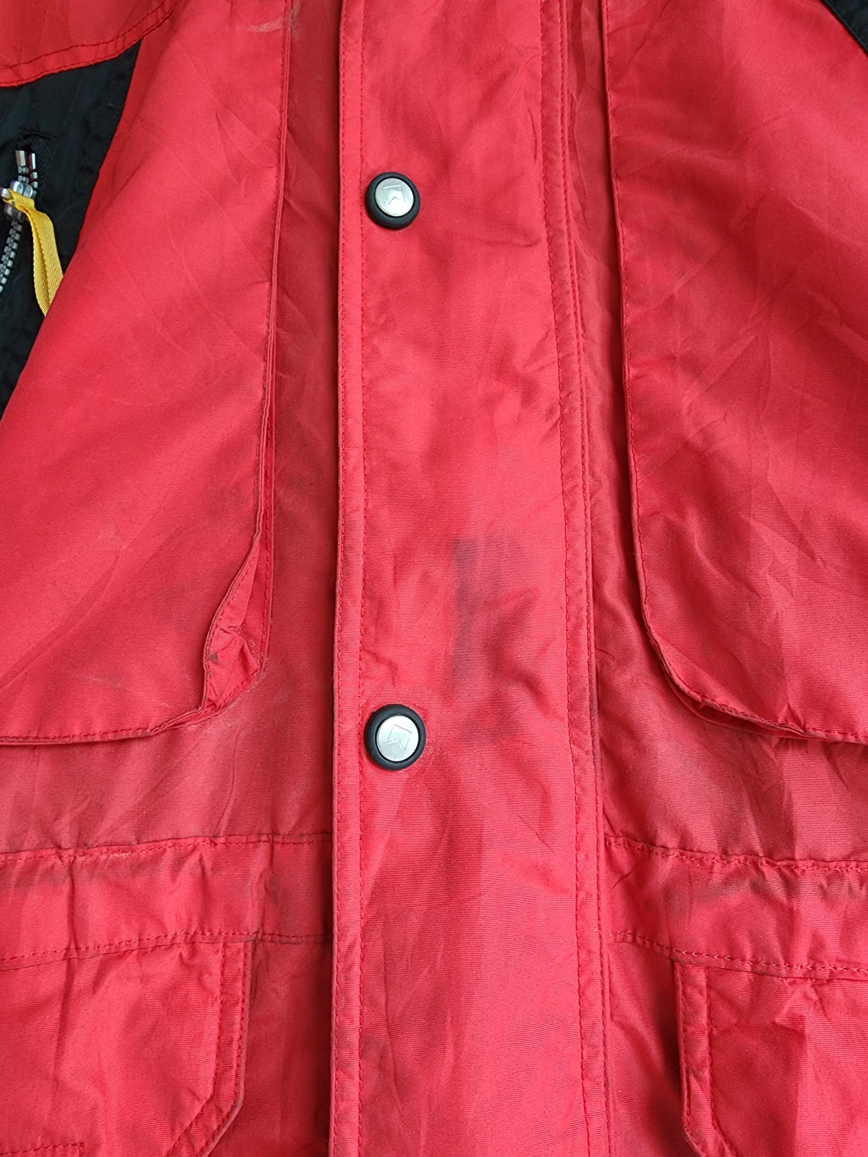 Vintage Marlboro Adventure Team Jacket
