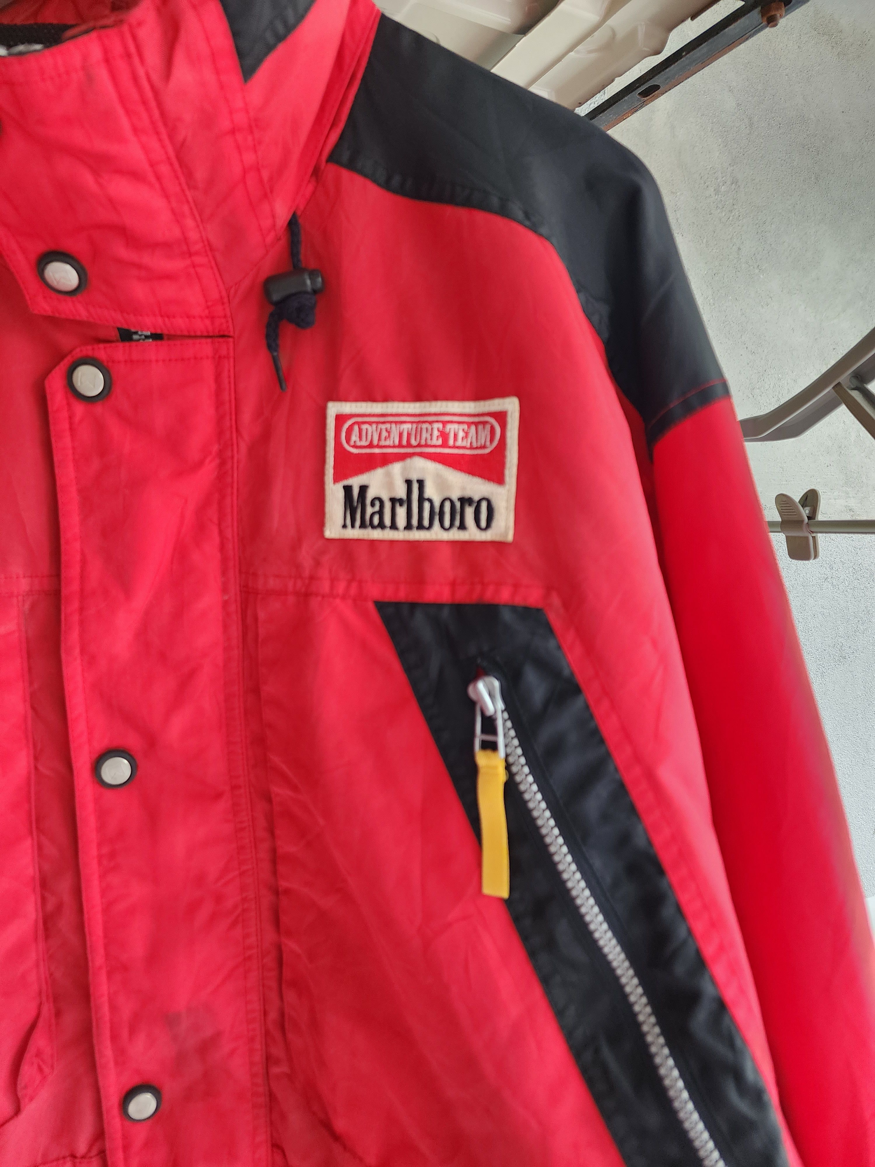 Vintage Marlboro Adventure Team Jacket