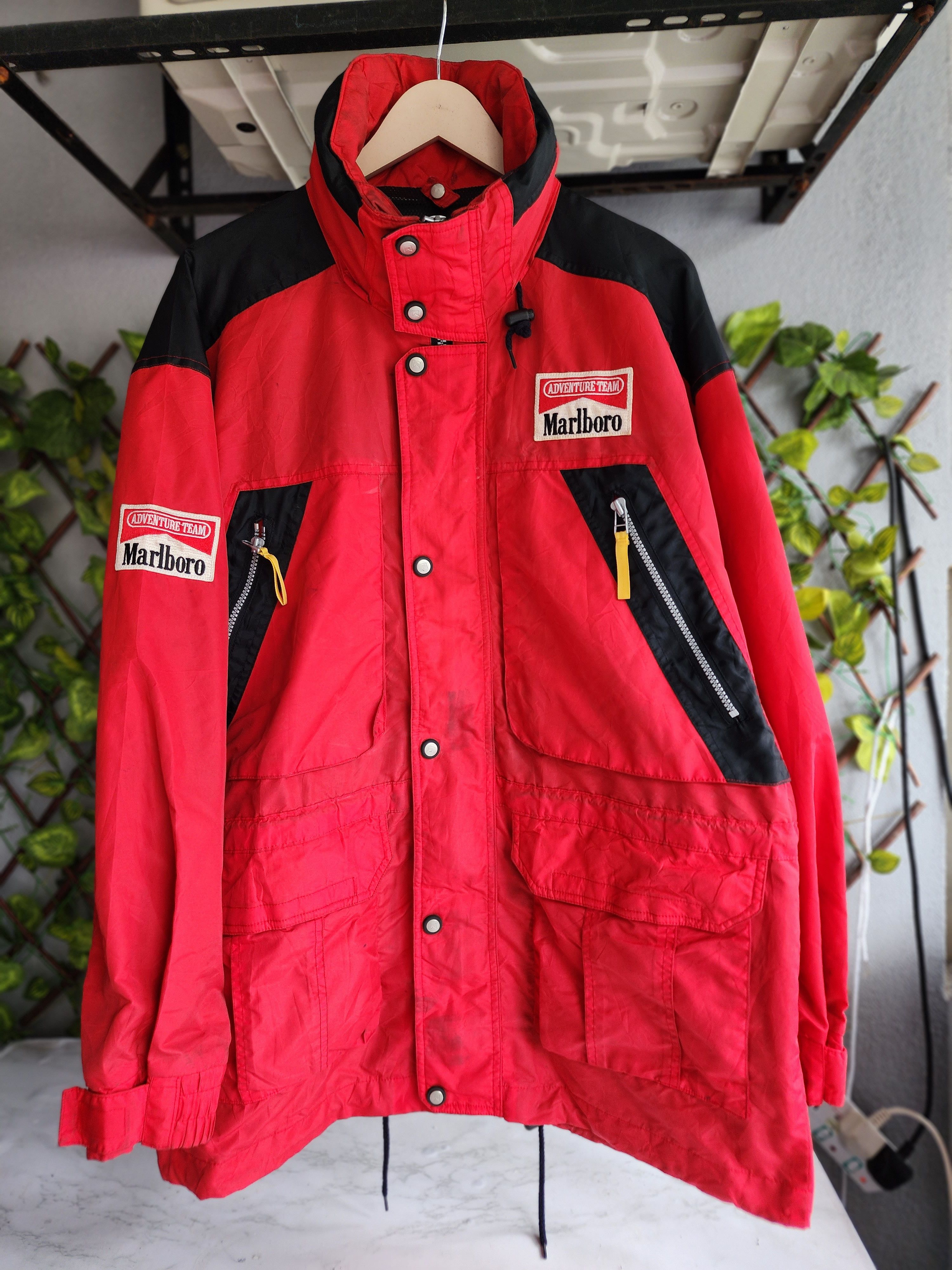 Vintage Marlboro Adventure Team Jacket