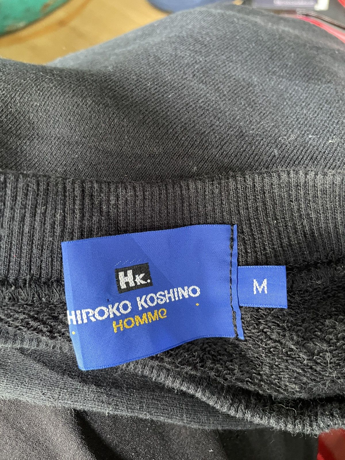 Hiroko Koshino Homme × Japanese Brand Vintage Hiroko Koshino Homme Embroidered Logo Sweatshirt Size US S / EU 44-46 / 1 - 10 Thumbnail