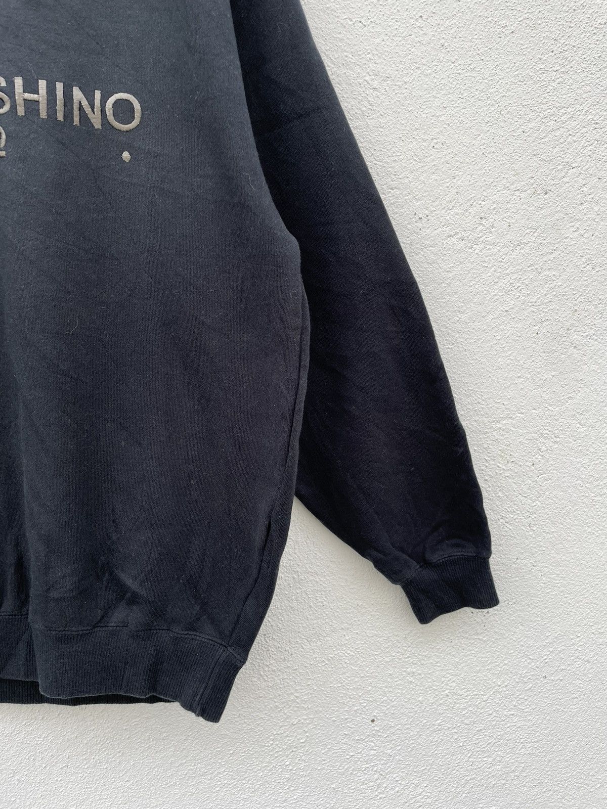 Hiroko Koshino Homme × Japanese Brand Vintage Hiroko Koshino Homme Embroidered Logo Sweatshirt Size US S / EU 44-46 / 1 - 4 Thumbnail