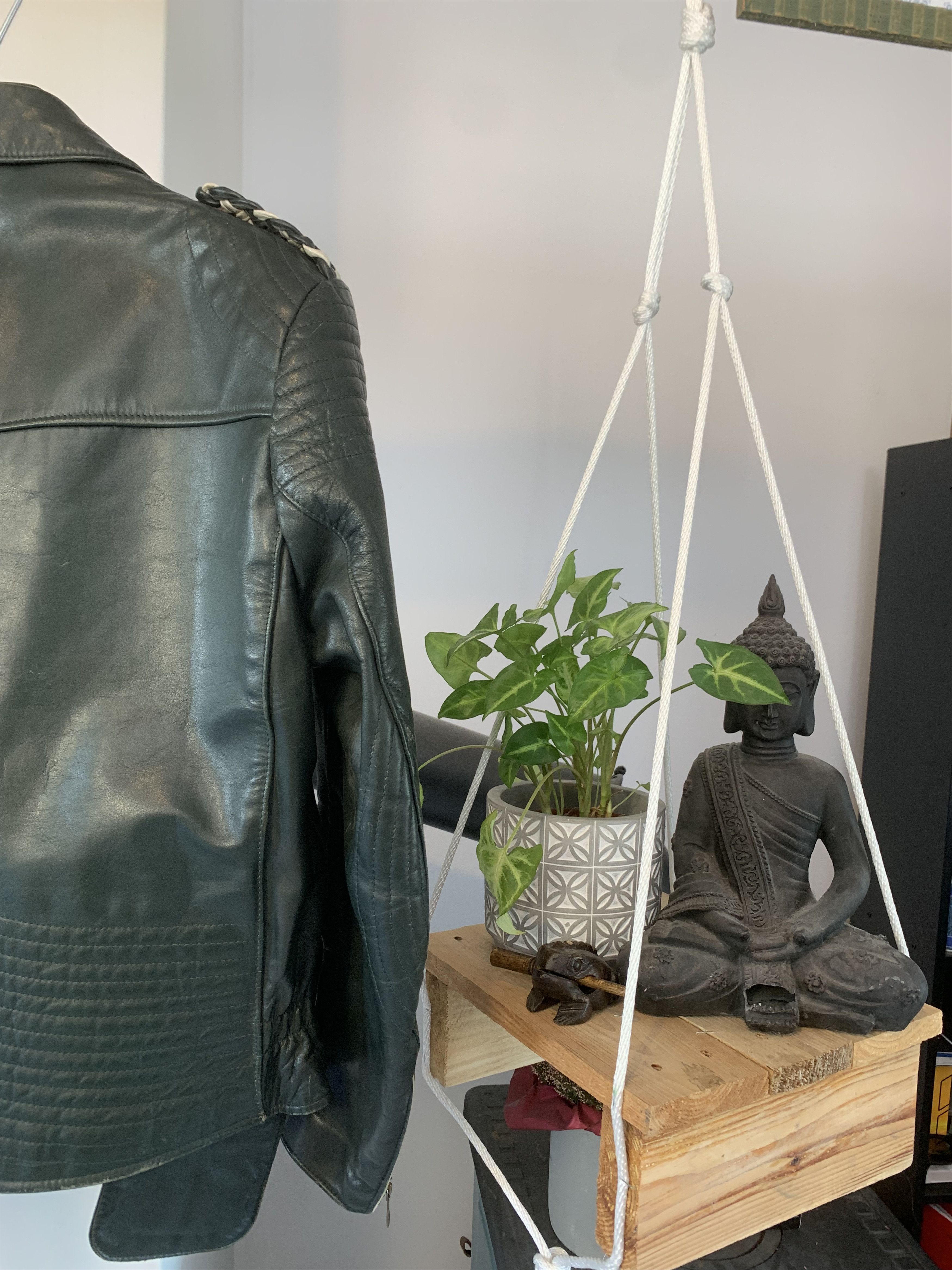 Japanese Brand 1960/70s German Motorcycle Green Leather Biker Jacket Size US L / EU 52-54 / 3 - 11 Thumbnail