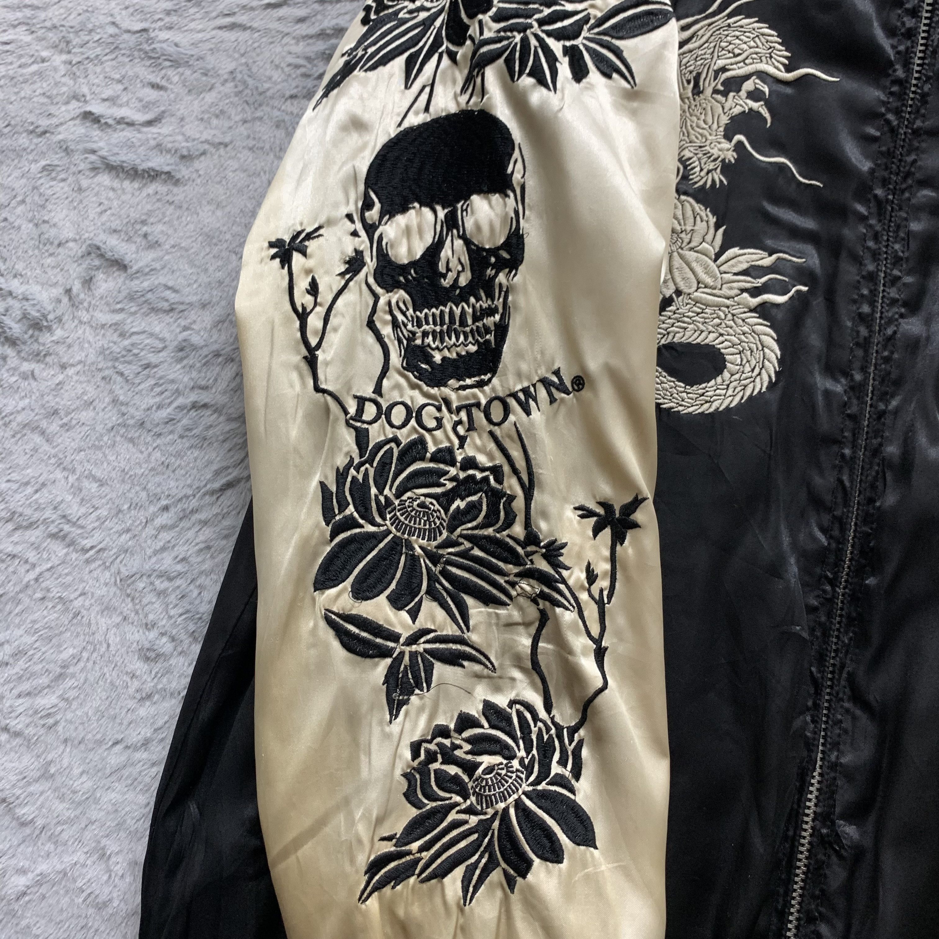 Dogtown Dogtown Black Dragon Embroidery Sukajan Jacket #4327-150 Size US L / EU 52-54 / 3 - 11 Thumbnail
