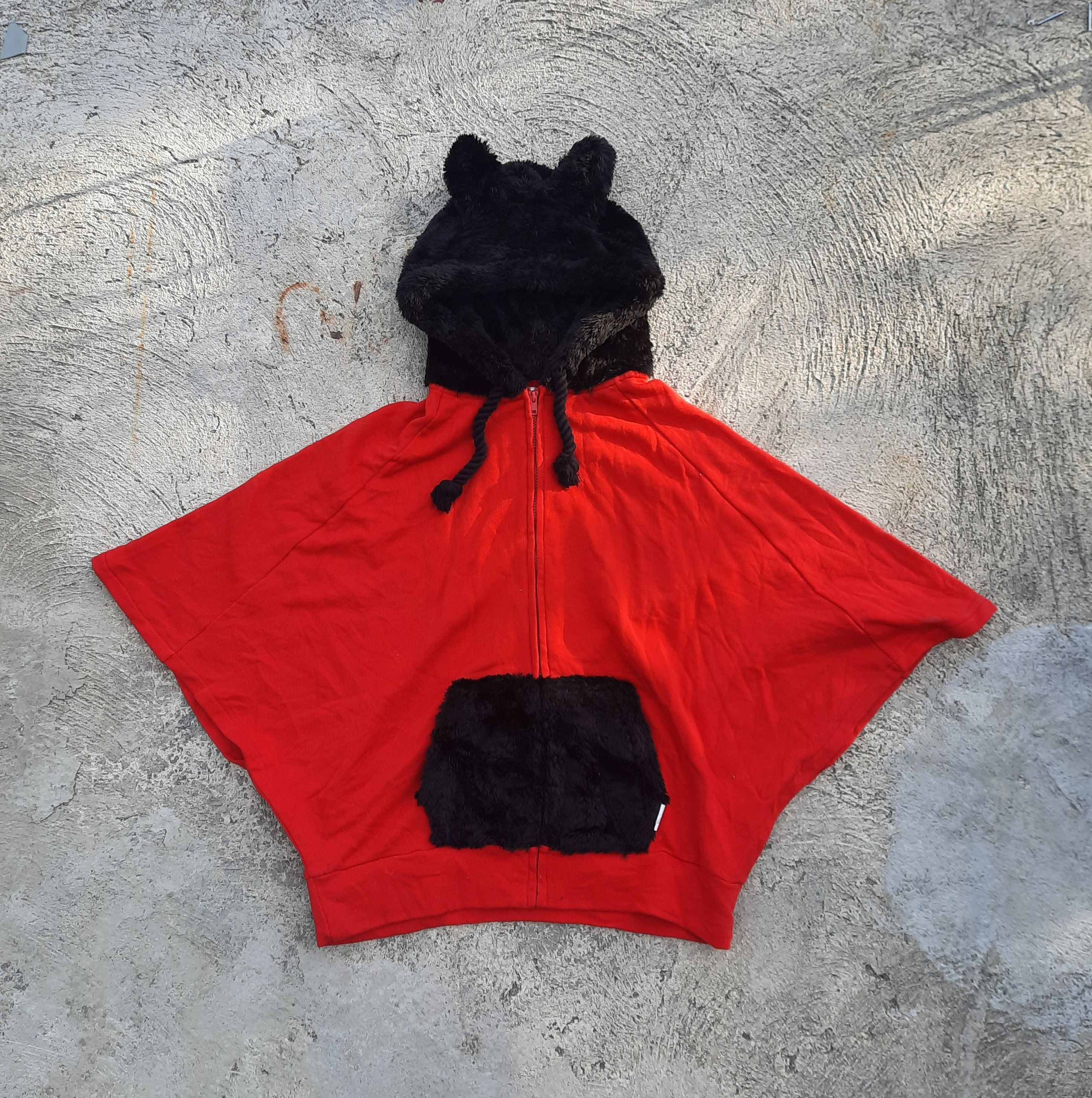 20471120 Hyoma Oversized Zip-Up Vest Ear Hoodie Size US S / EU 44-46 / 1 - 1 Thumbnail