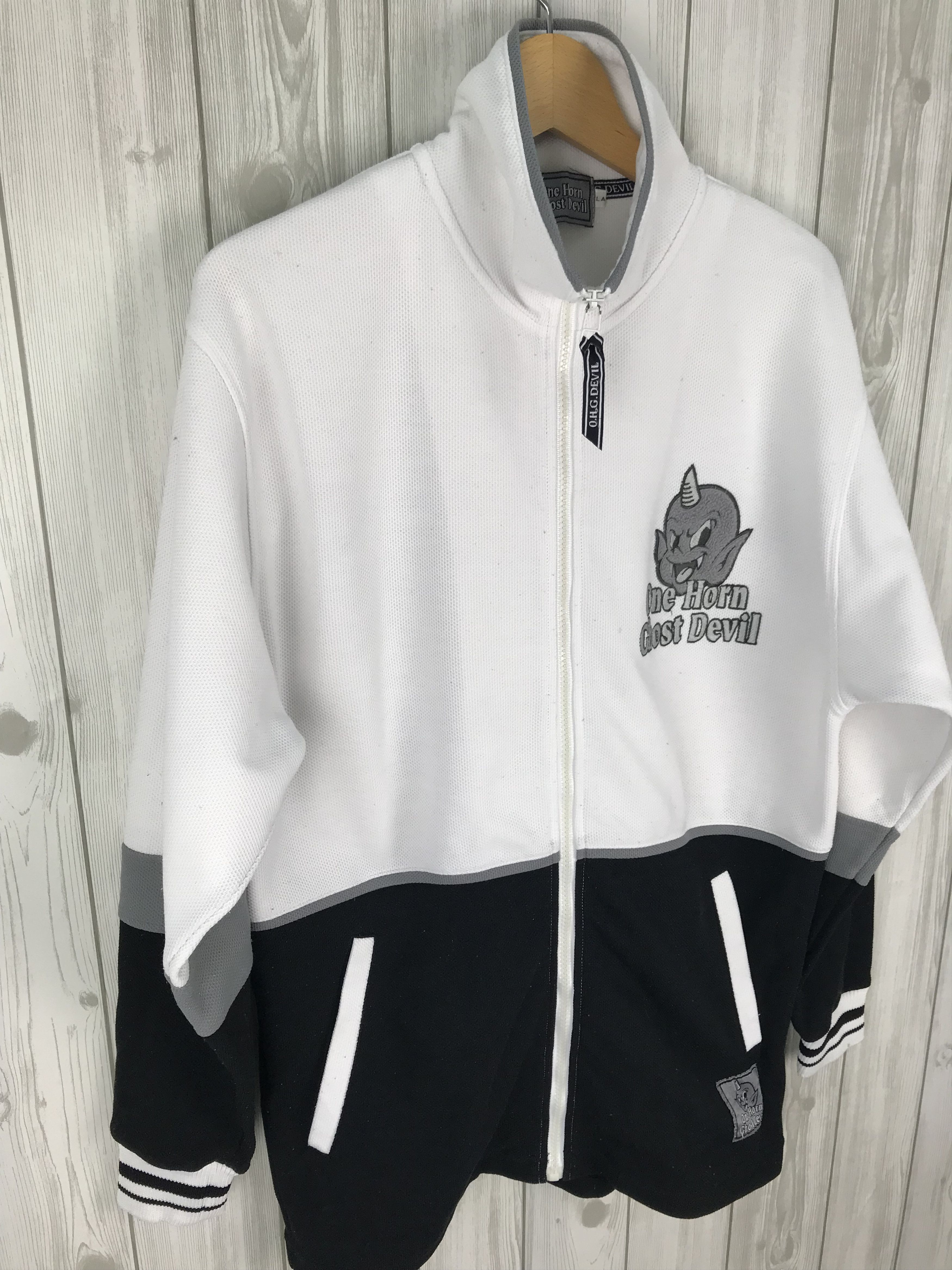 Karakuri Tamashii Vintage One Horn Ghost Devil Embroidered Sweater Size US M / EU 48-50 / 2 - 4 Thumbnail