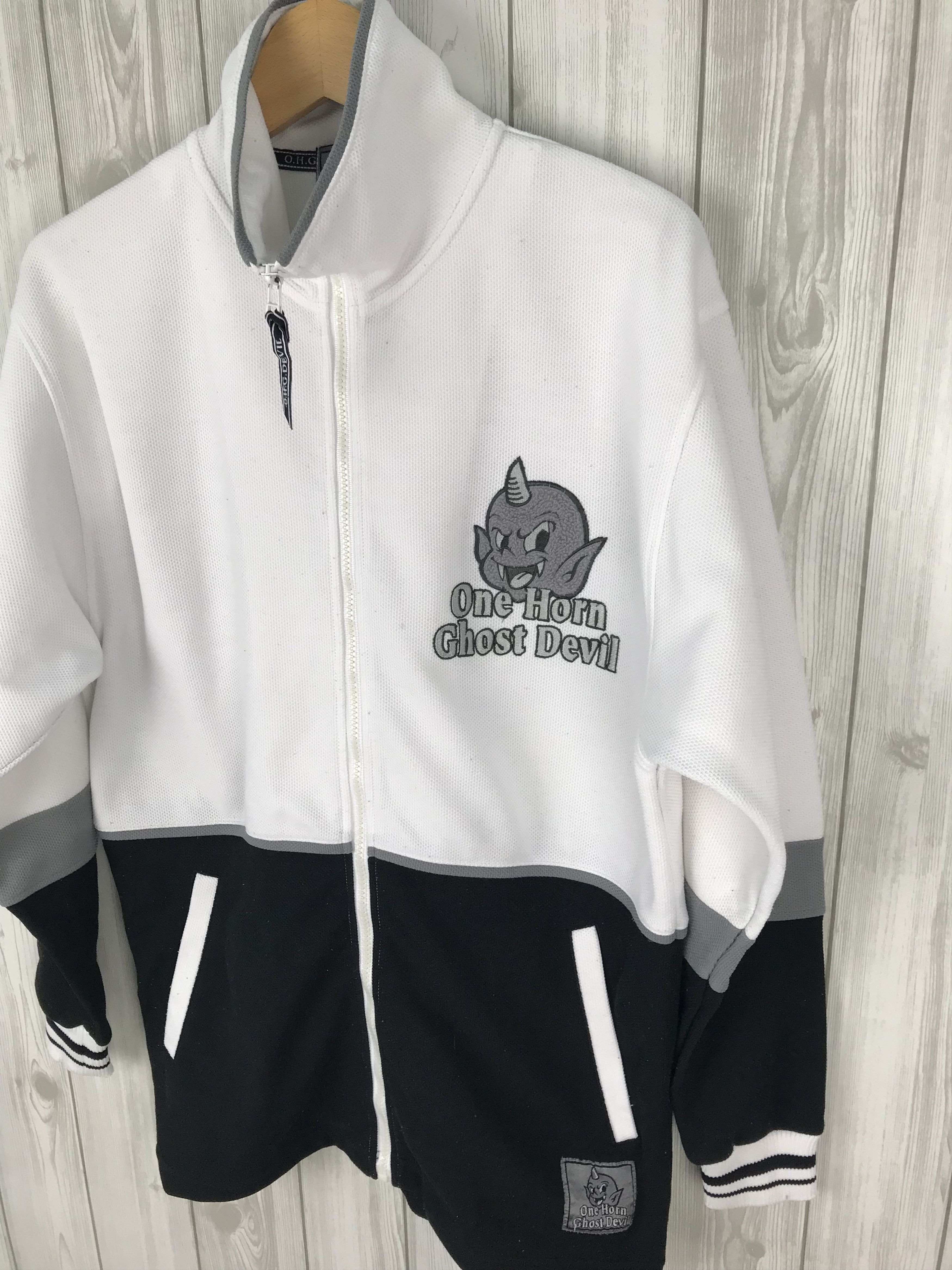 Karakuri Tamashii Vintage One Horn Ghost Devil Embroidered Sweater Size US M / EU 48-50 / 2 - 5 Thumbnail